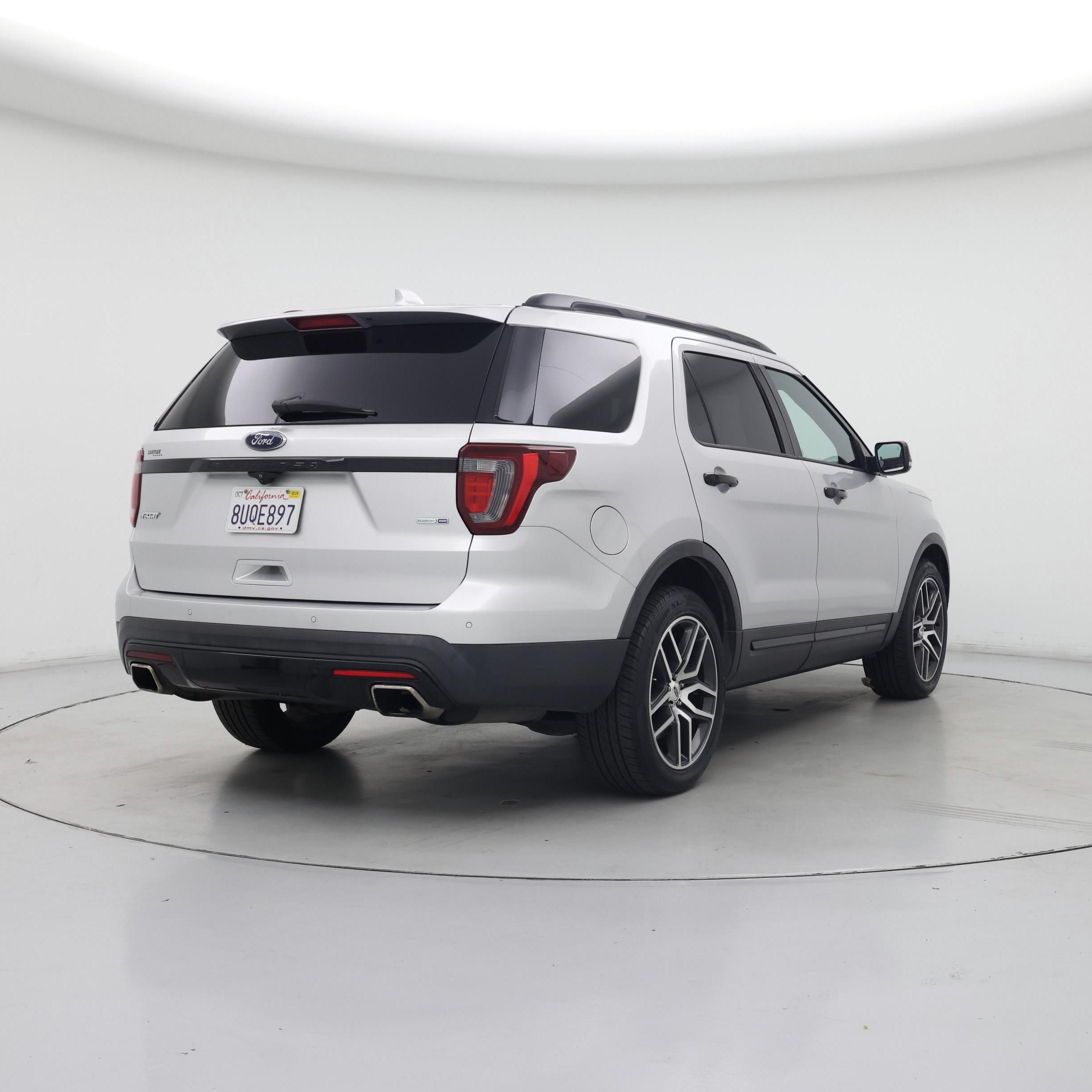 Thumbnail: 2017 Ford Explorer - 8