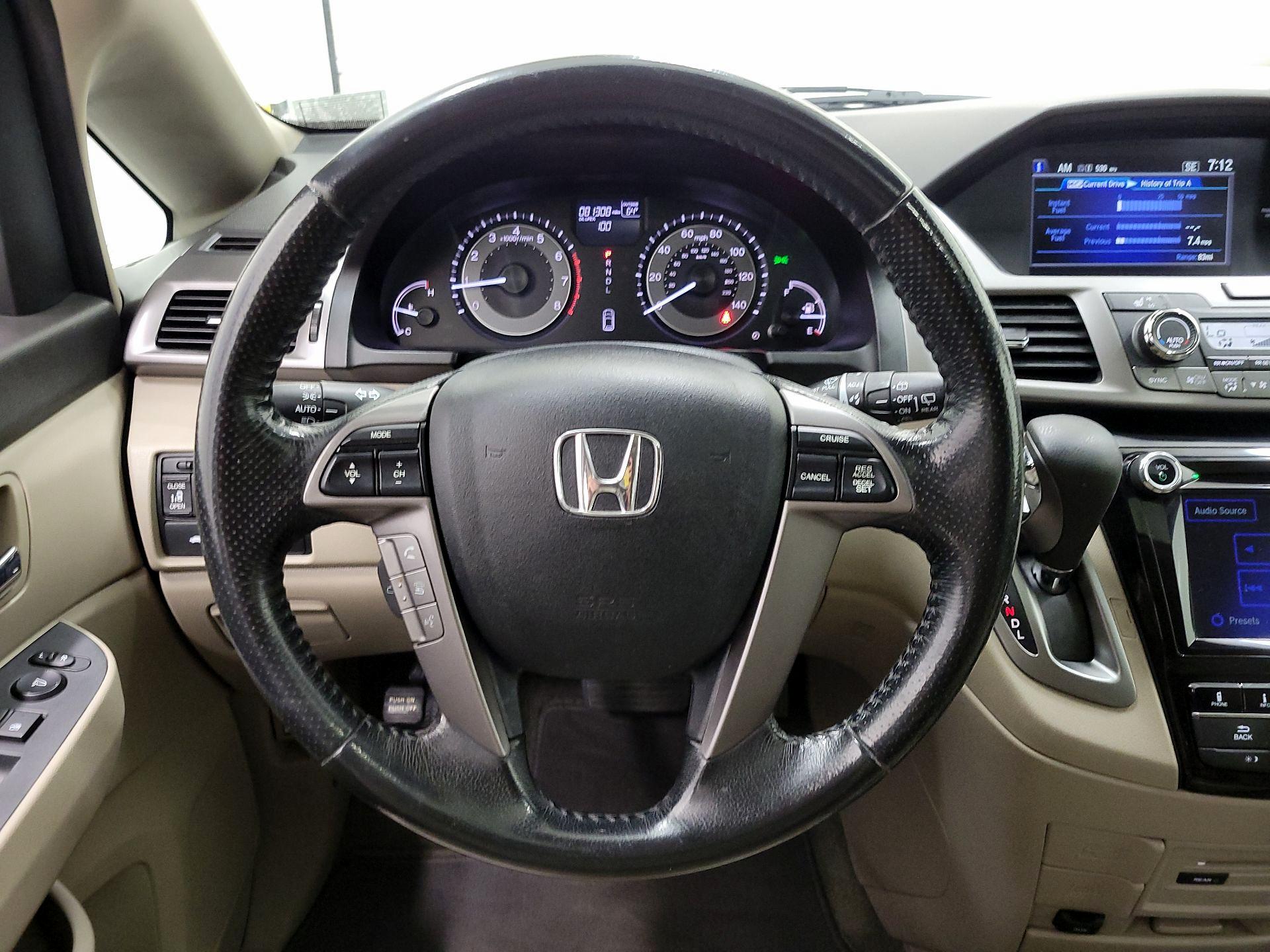 Thumbnail: 2016 Honda Odyssey - 10