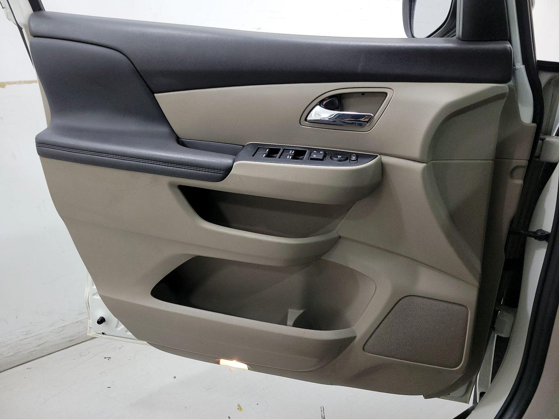 Thumbnail: 2016 Honda Odyssey - 12