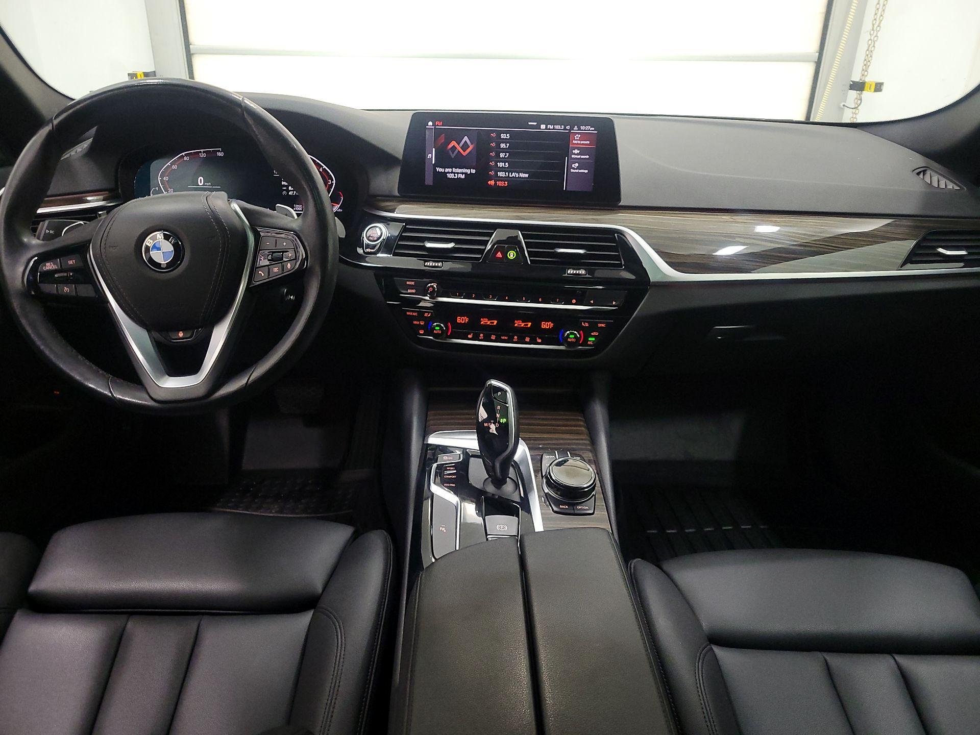 Thumbnail: 2020 BMW 5 Series - 9