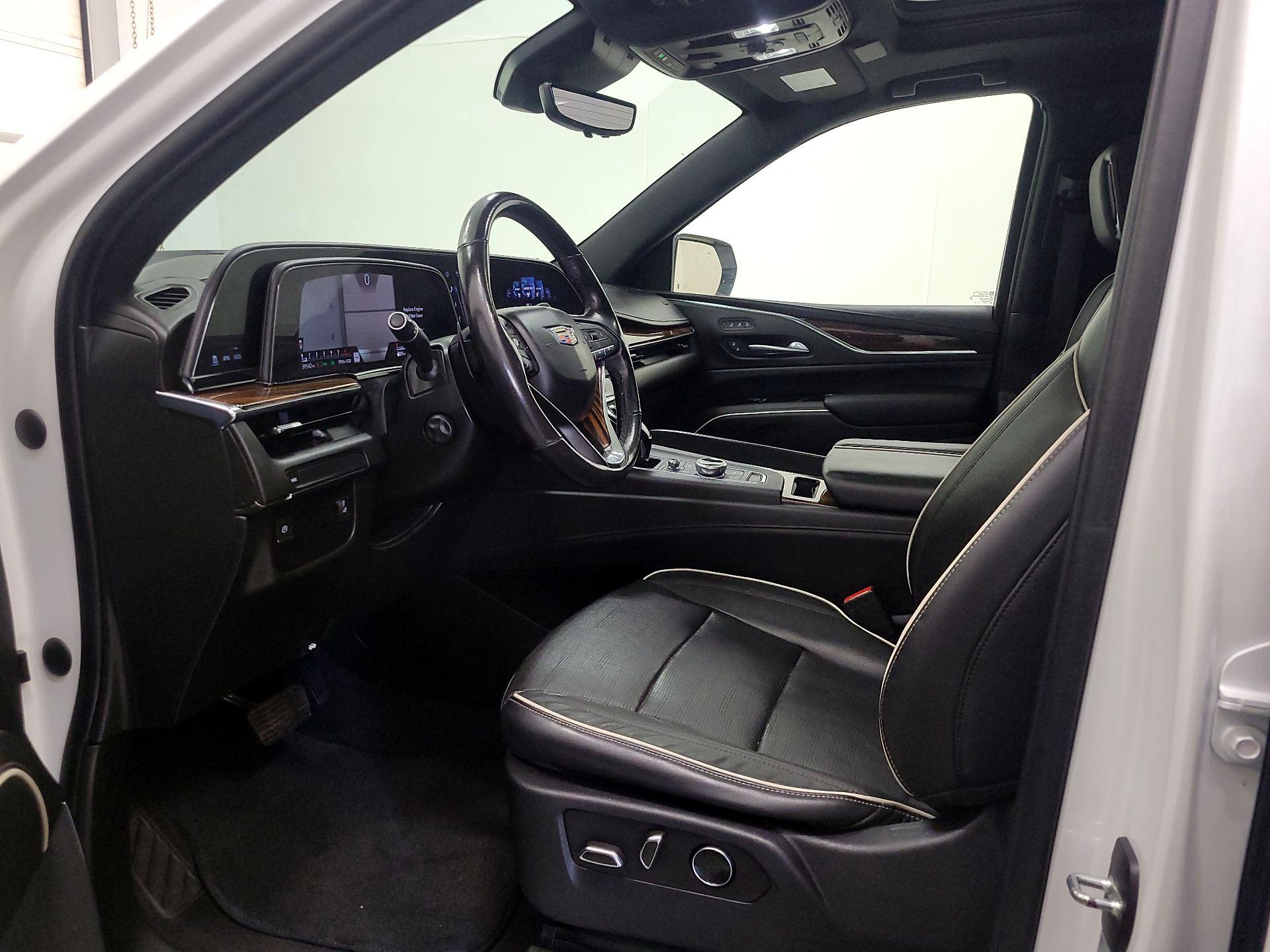 Thumbnail: 2021 Cadillac Escalade - 11