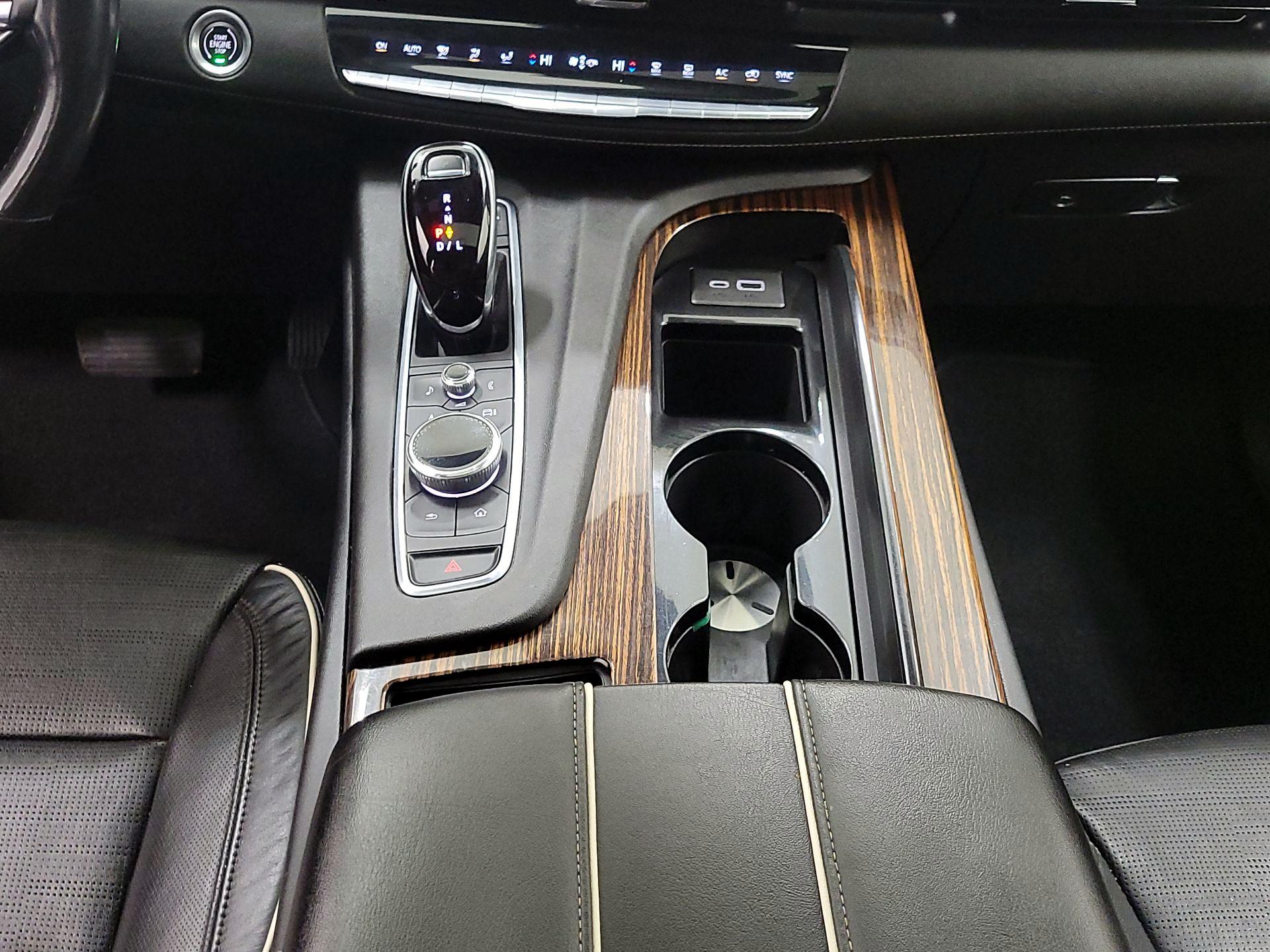 Thumbnail: 2021 Cadillac Escalade - 17