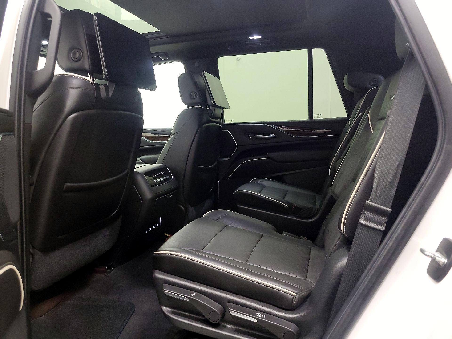 Thumbnail: 2021 Cadillac Escalade - 20