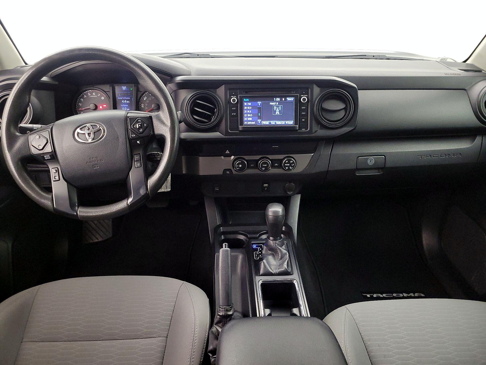 Thumbnail: 2019 Toyota Tacoma - 9