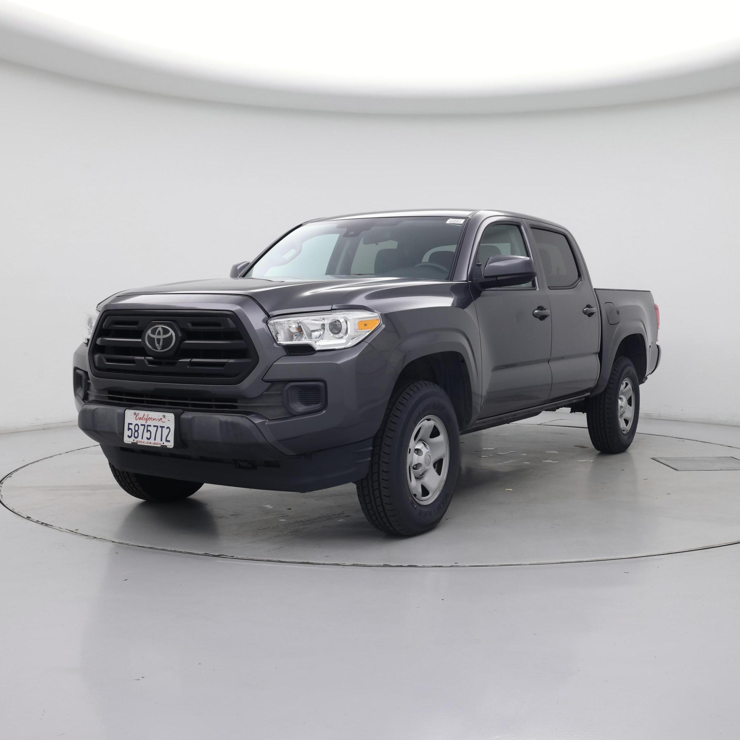 Thumbnail: 2019 Toyota Tacoma - 4