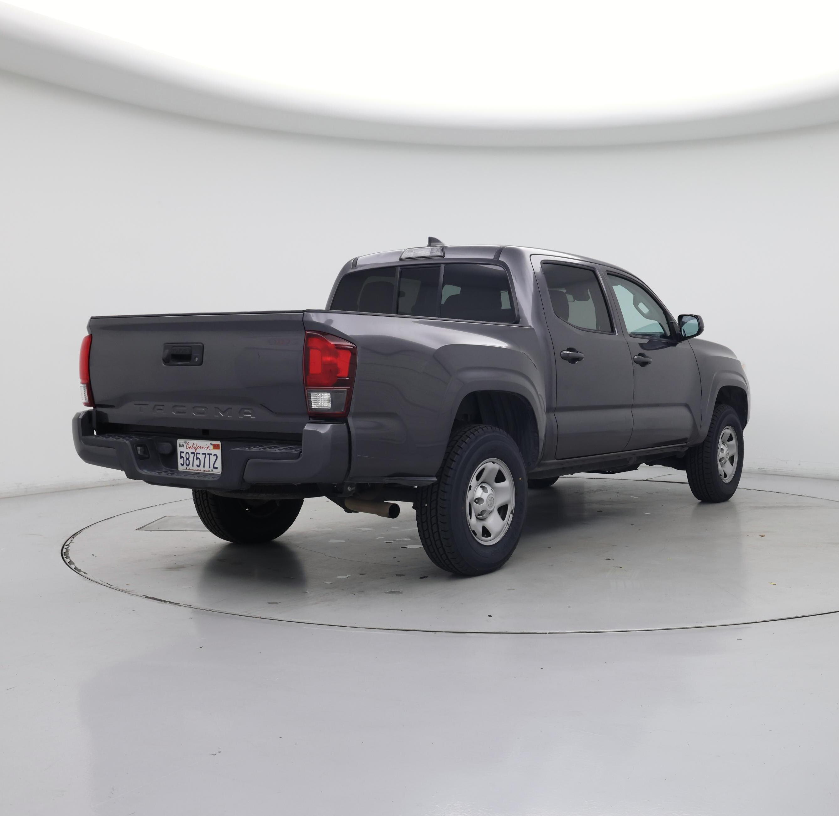 Thumbnail: 2019 Toyota Tacoma - 8