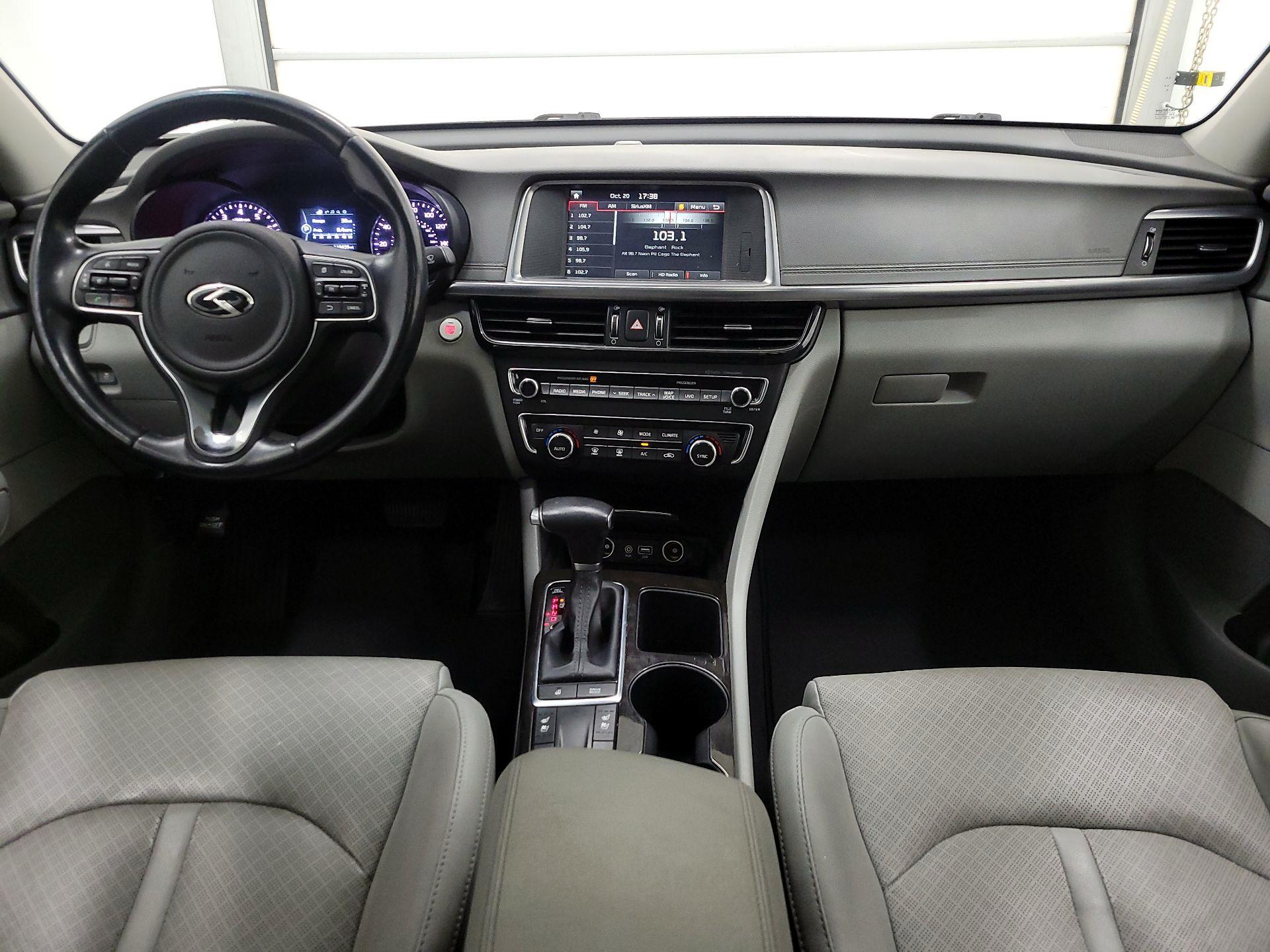 Thumbnail: 2016 Kia Optima - 9