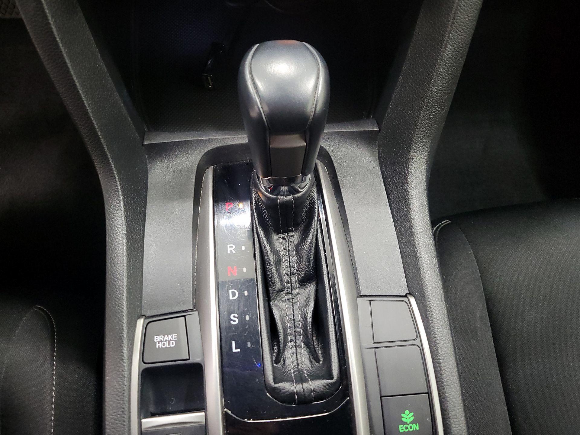 Thumbnail: 2020 Honda Civic - 17