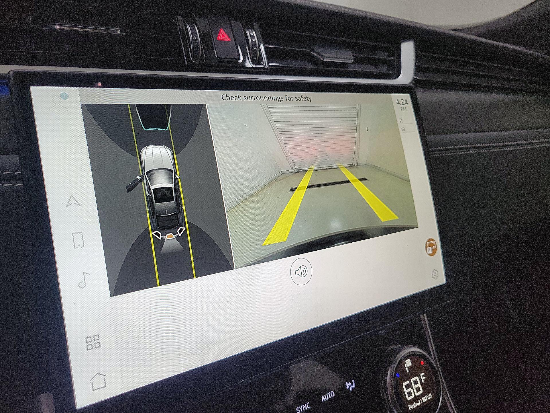 Thumbnail: 2023 Jaguar XF - 15