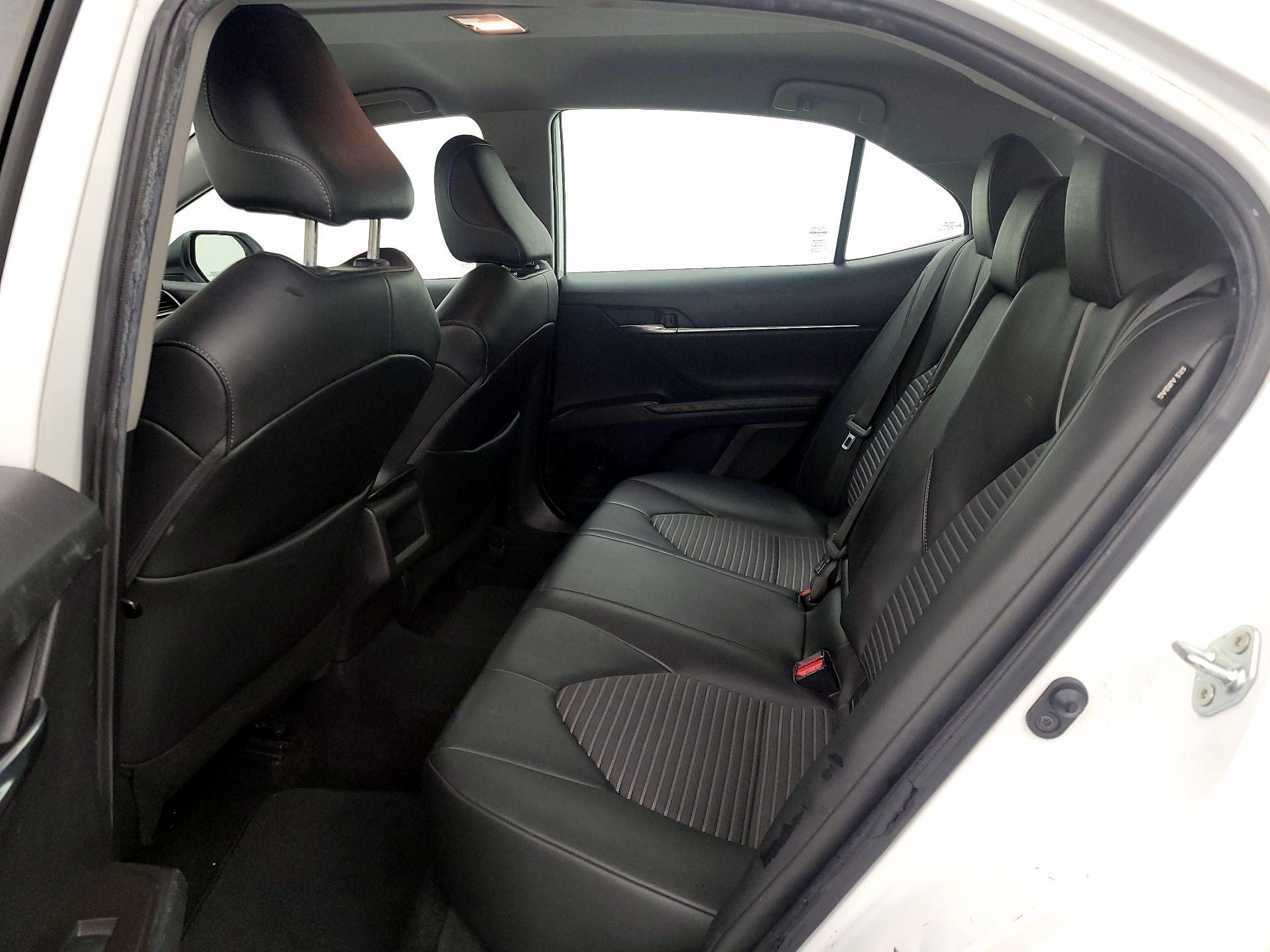 Thumbnail: 2022 Toyota Camry - 19