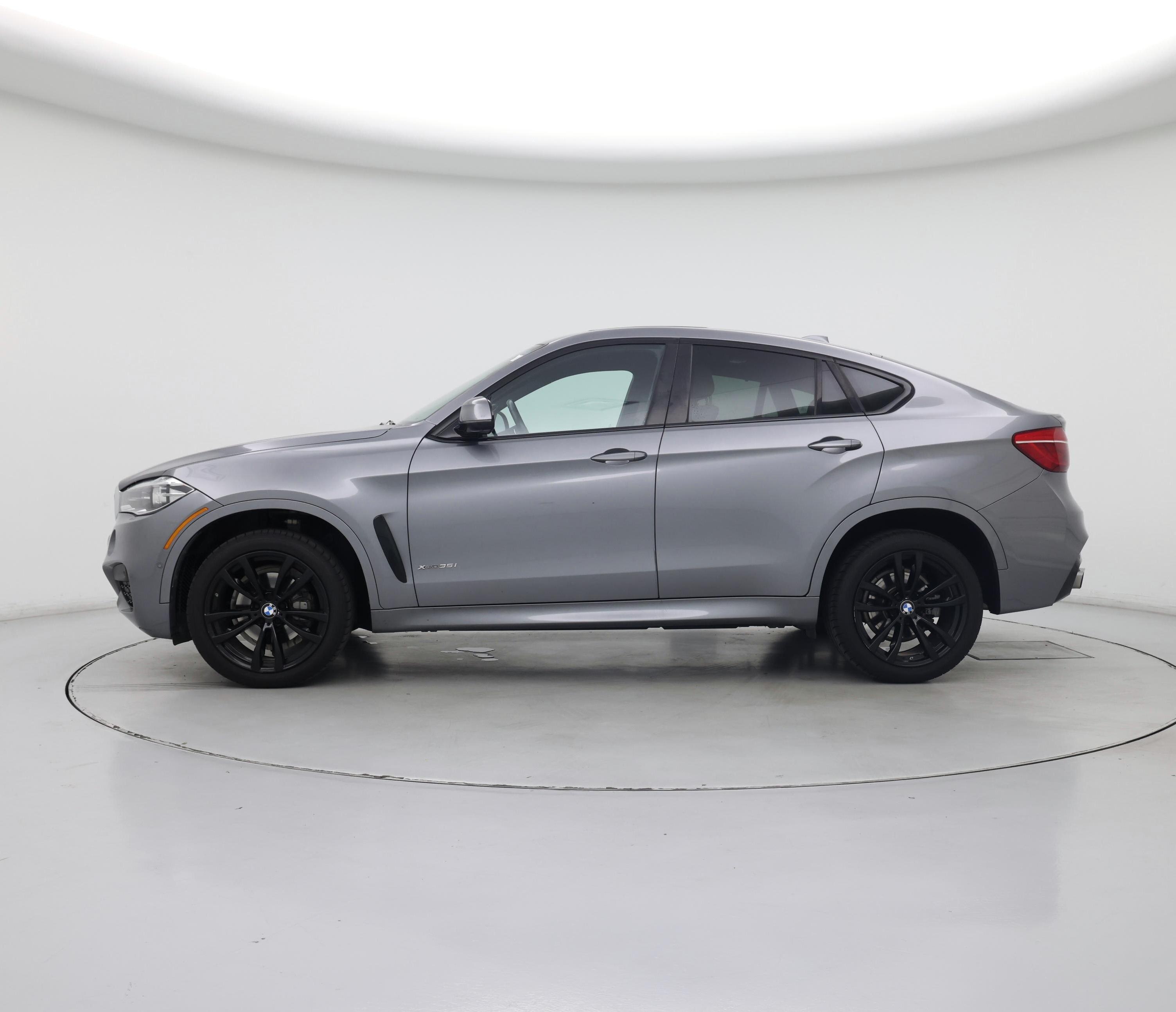 Thumbnail: 2019 BMW X6 - 3