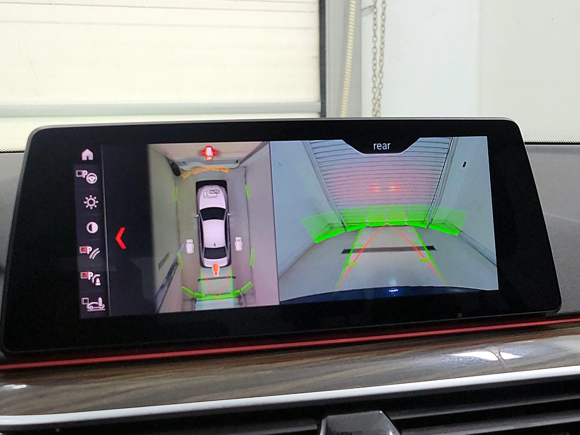 Thumbnail: 2019 BMW 5 Series - 15