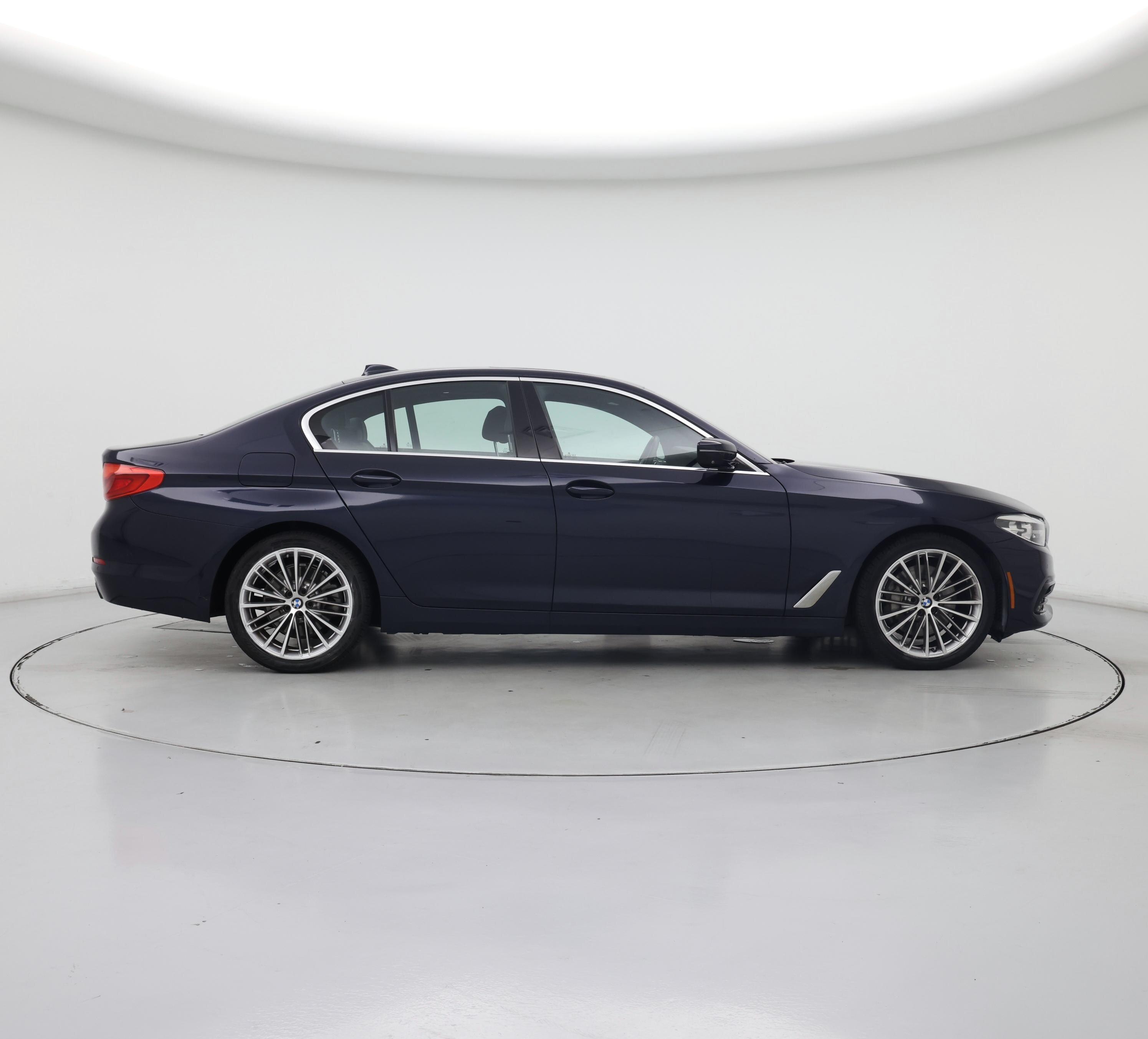 Thumbnail: 2019 BMW 5 Series - 7
