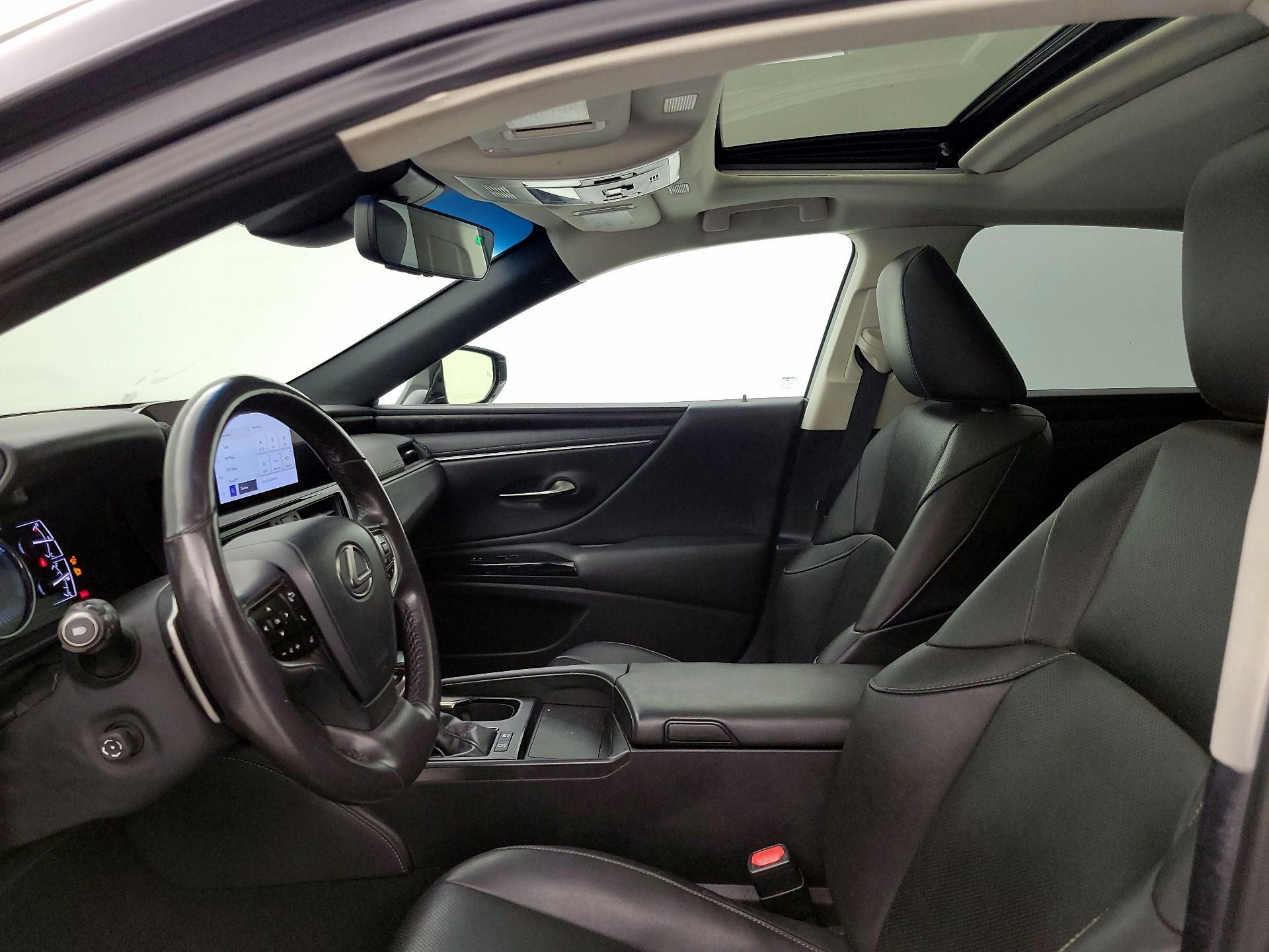 Thumbnail: 2023 Lexus ES - 18