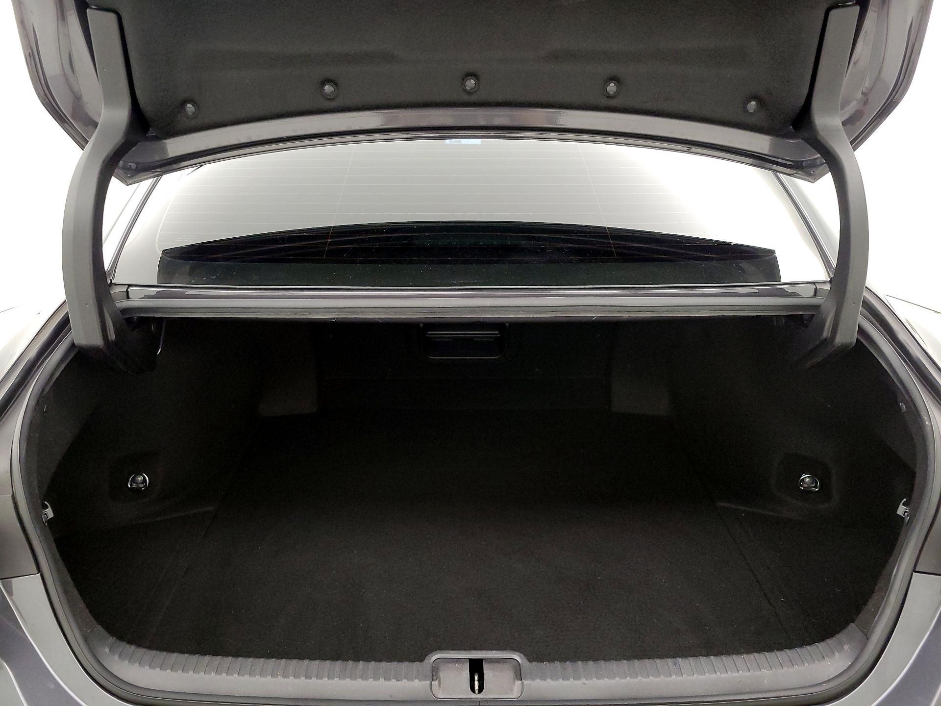 Thumbnail: 2023 Lexus ES - 20