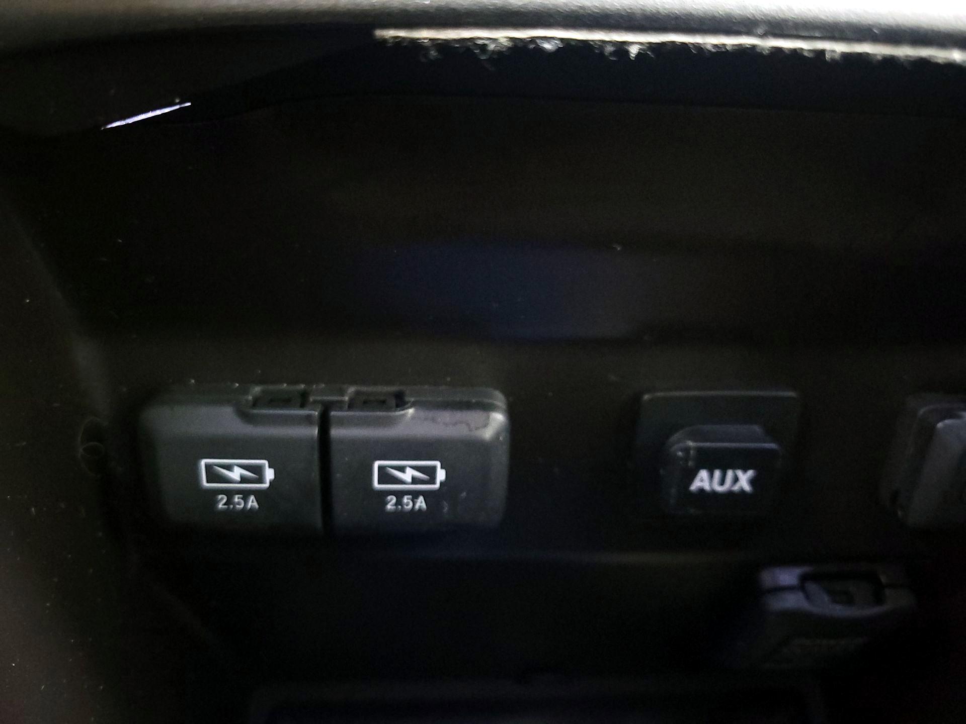 Thumbnail: 2018 Acura MDX - 18