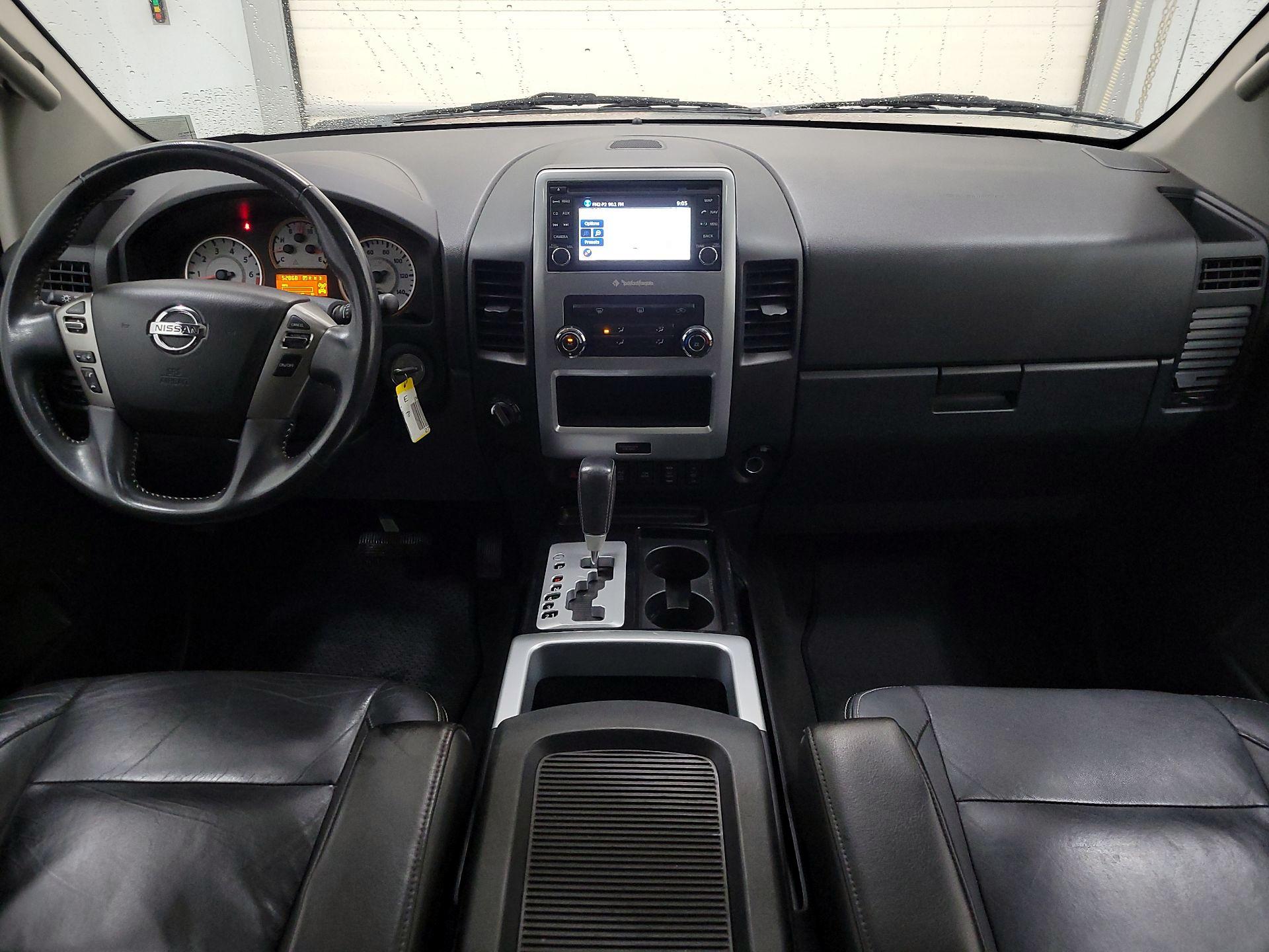 Thumbnail: 2014 Nissan Titan - 9