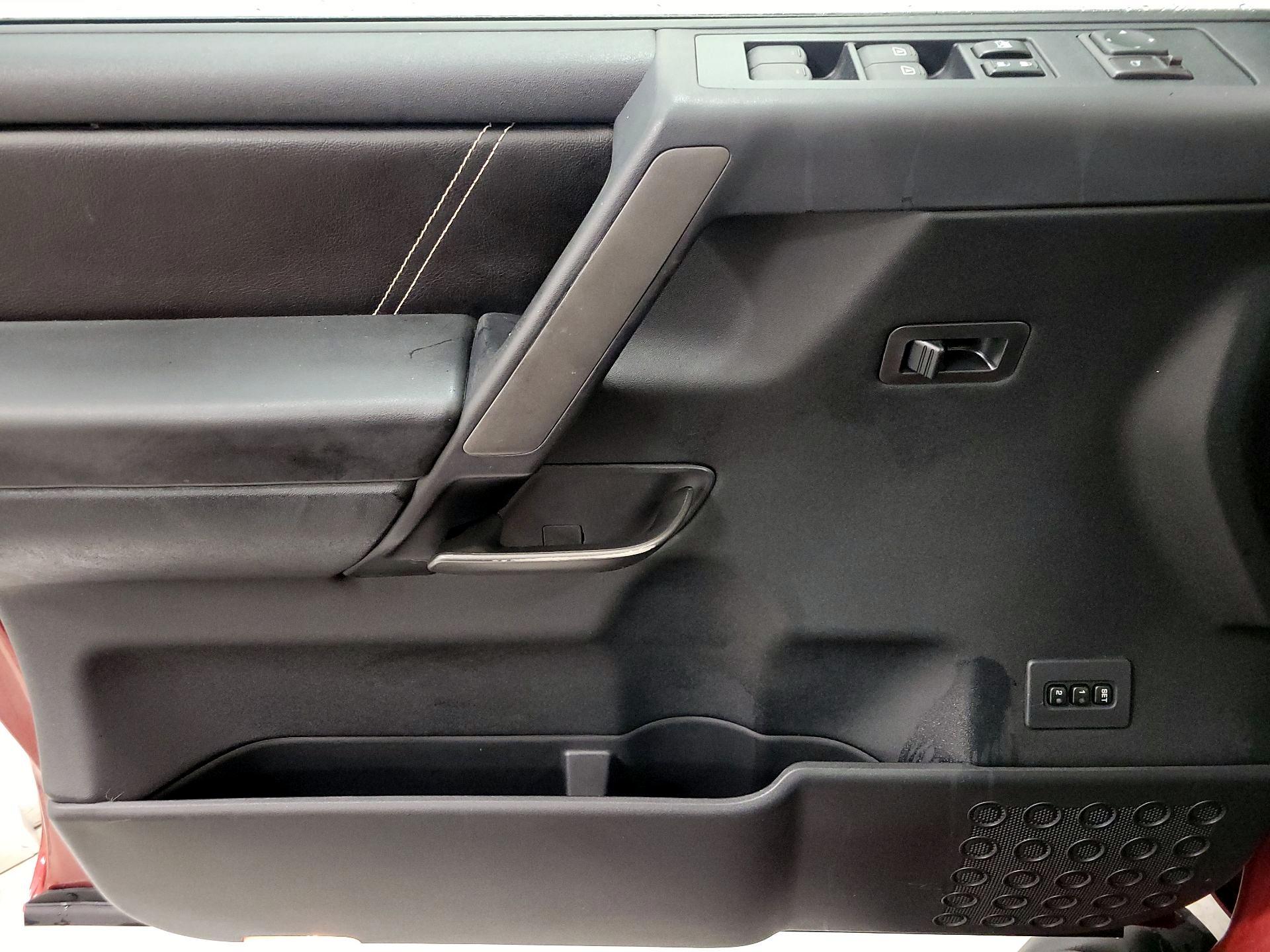 Thumbnail: 2014 Nissan Titan - 12