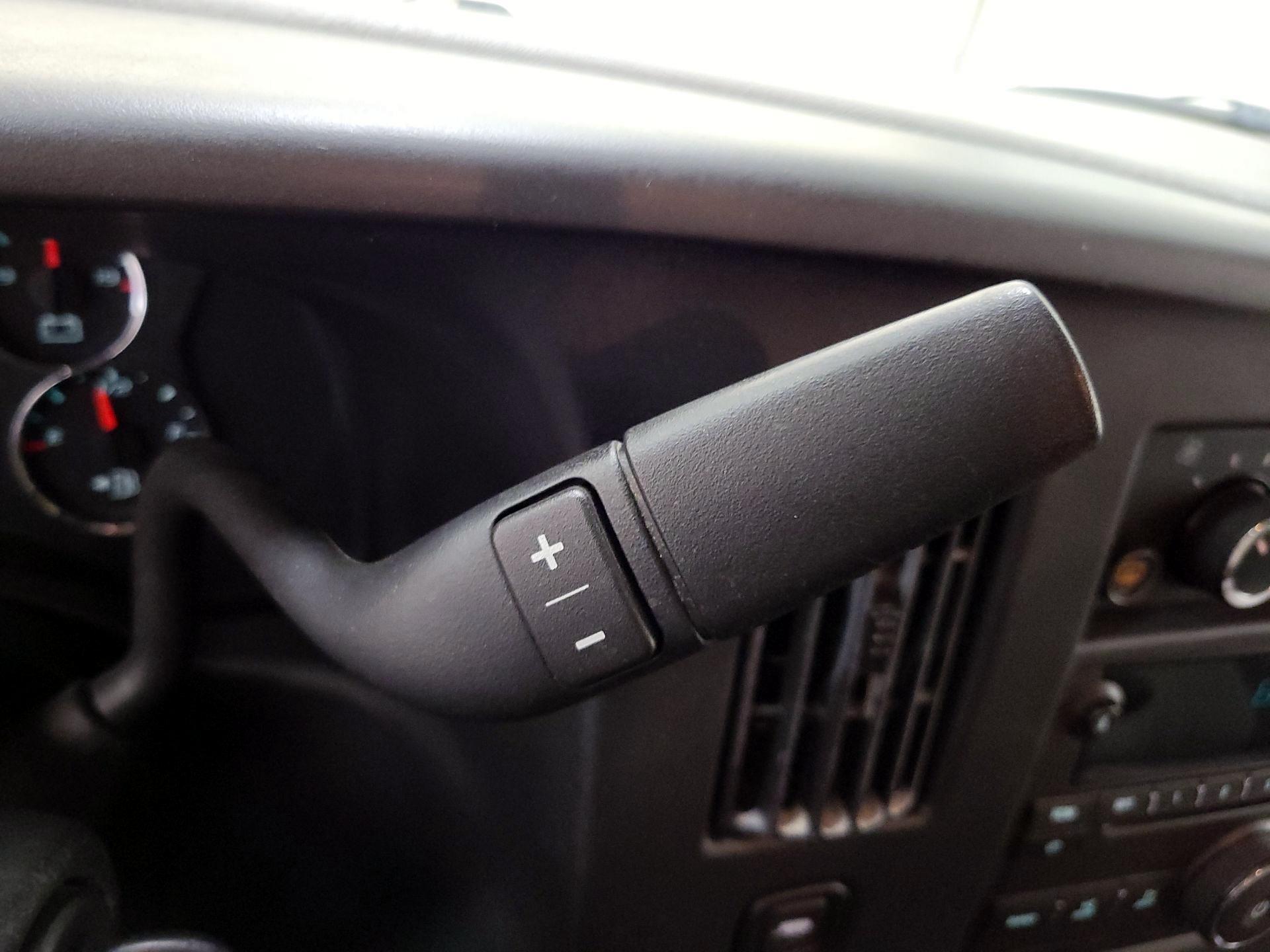 Thumbnail: 2014 Chevrolet Express - 16