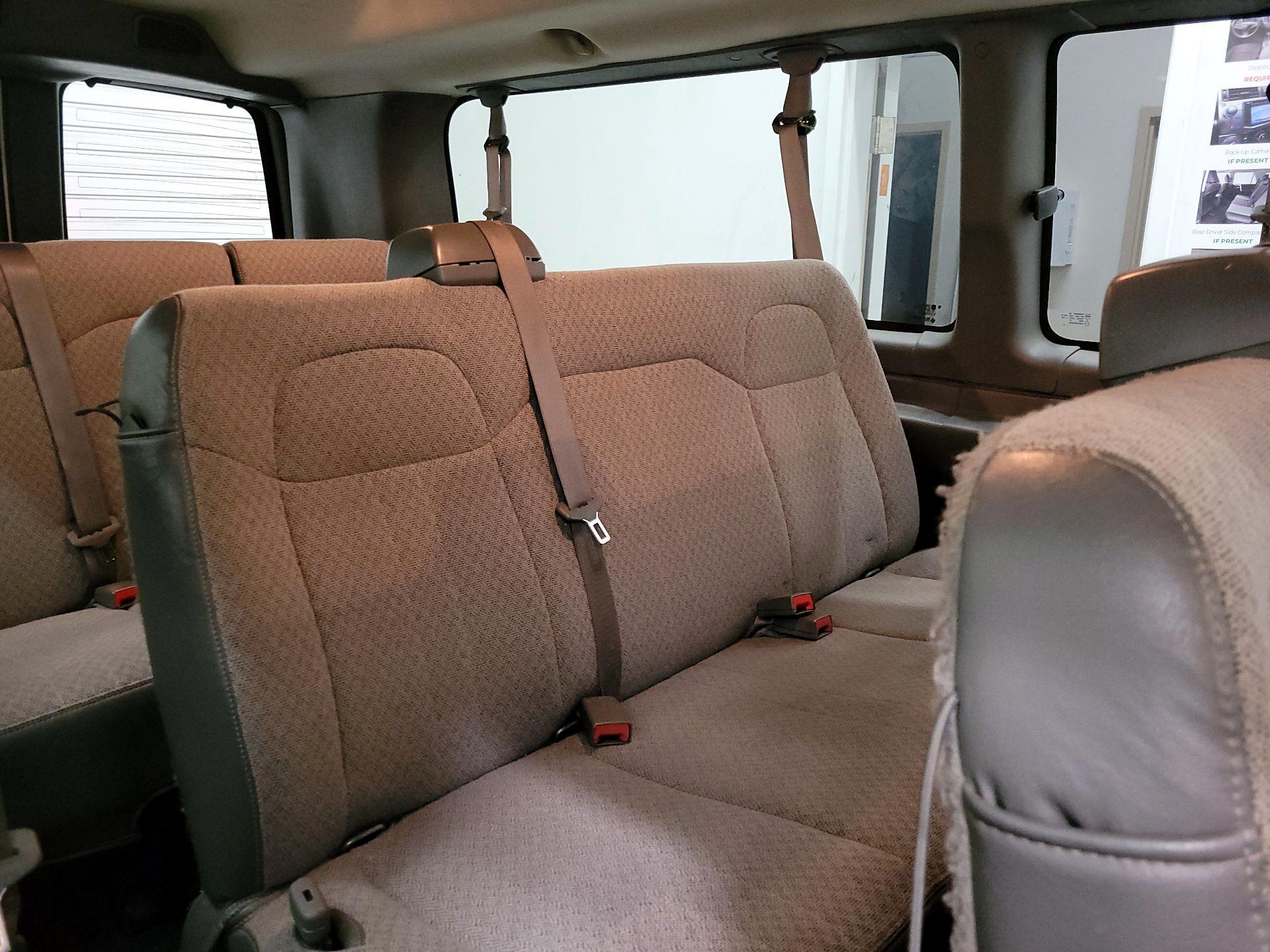 Thumbnail: 2014 Chevrolet Express - 18