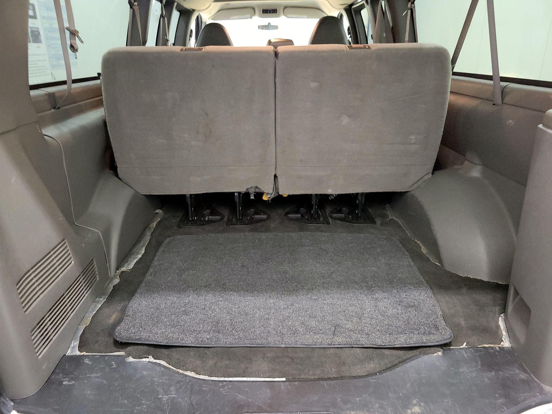 Thumbnail: 2014 Chevrolet Express - 19