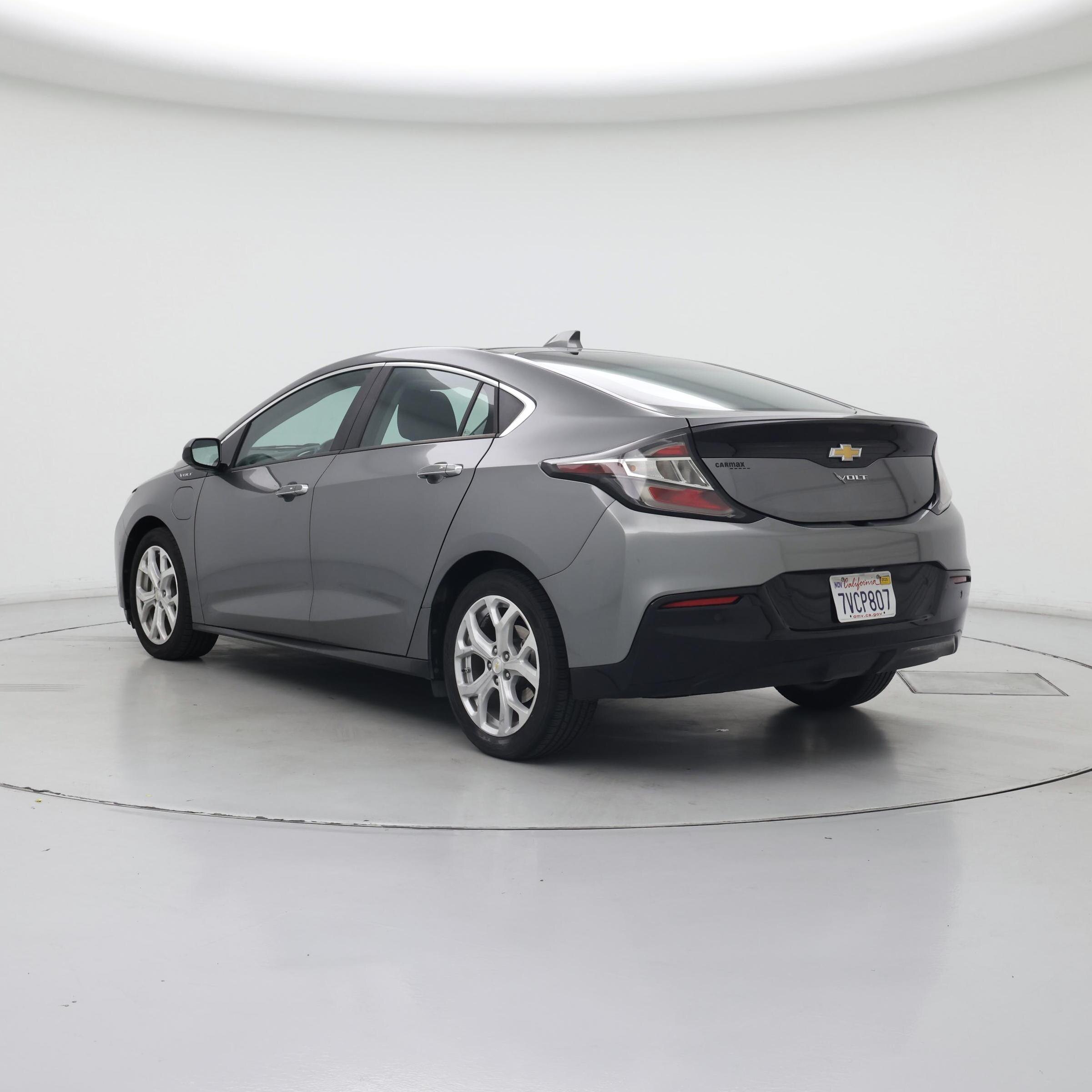 Thumbnail: 2017 Chevrolet Volt - 2