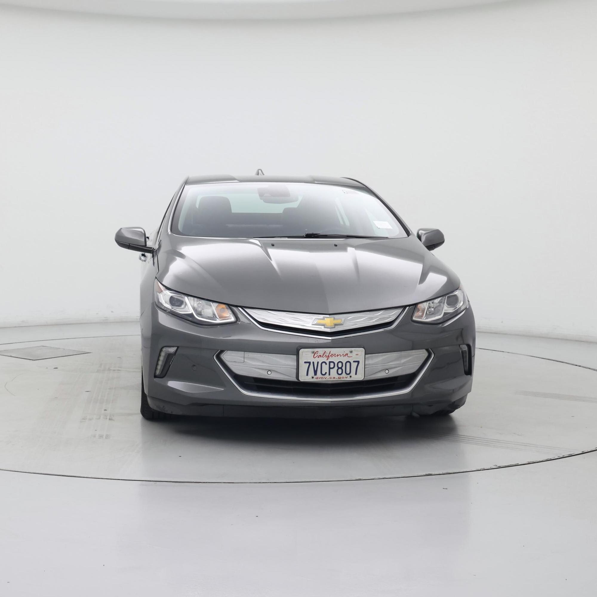 Thumbnail: 2017 Chevrolet Volt - 5