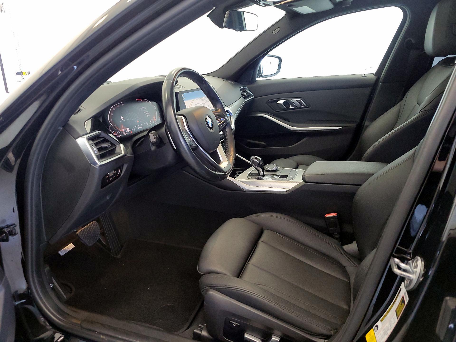 Thumbnail: 2020 BMW 3 Series - 11