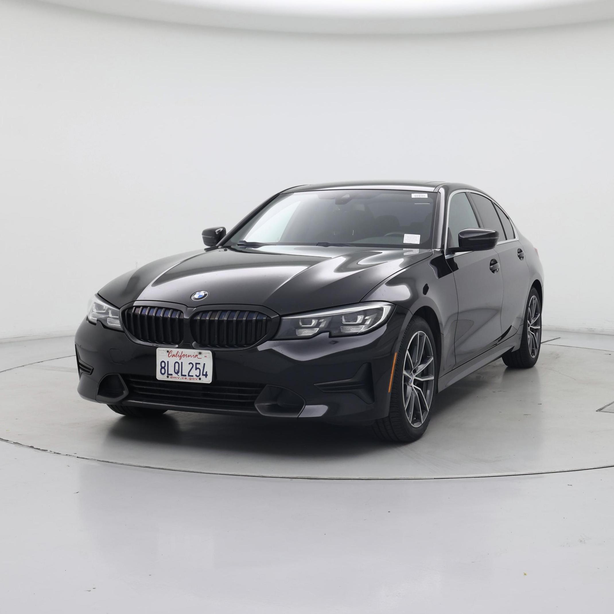 Thumbnail: 2020 BMW 3 Series - 4