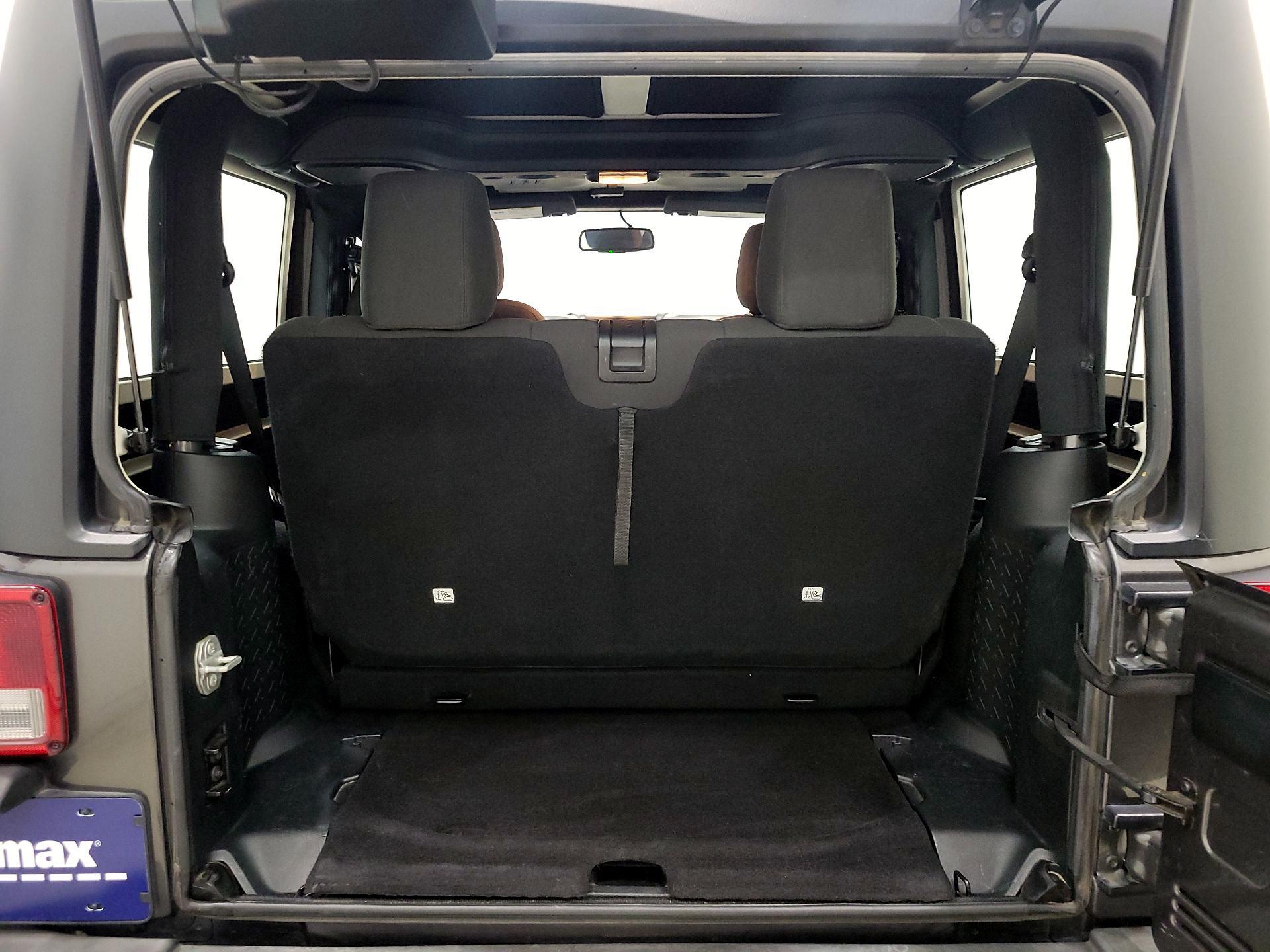 Thumbnail: 2018 Jeep Wrangler - 18