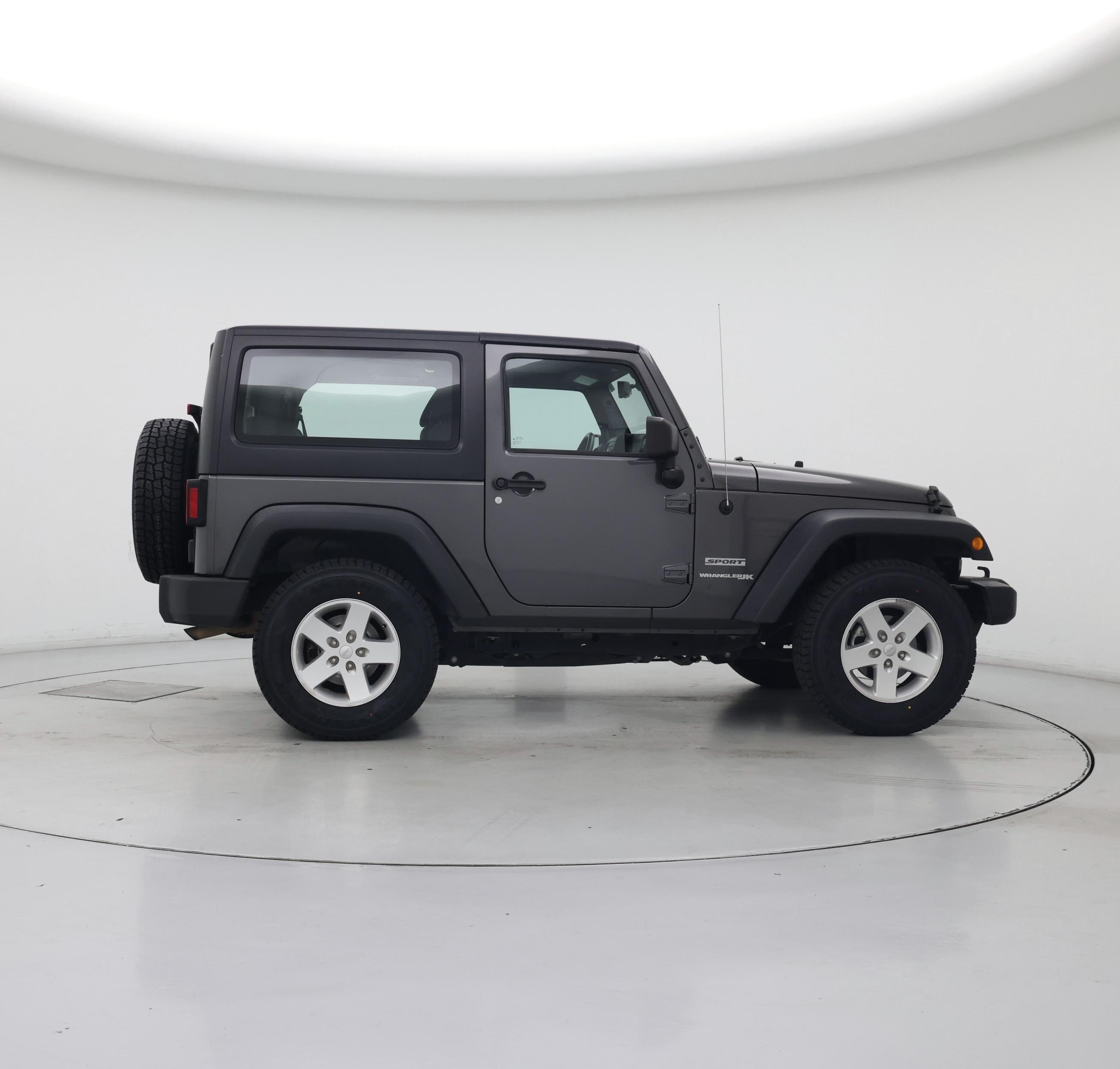 Thumbnail: 2018 Jeep Wrangler - 7