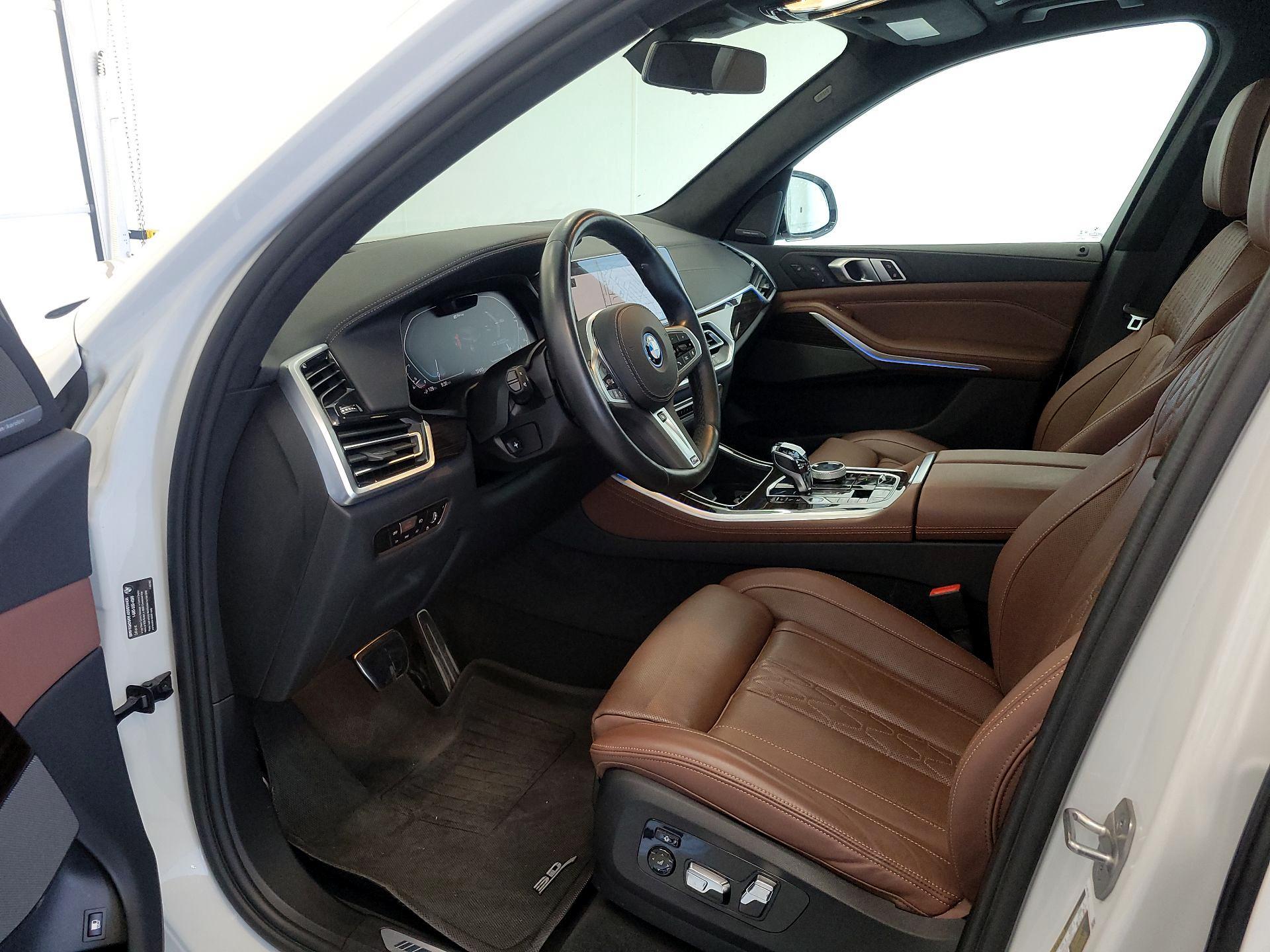 Thumbnail: 2023 BMW X5 - 11