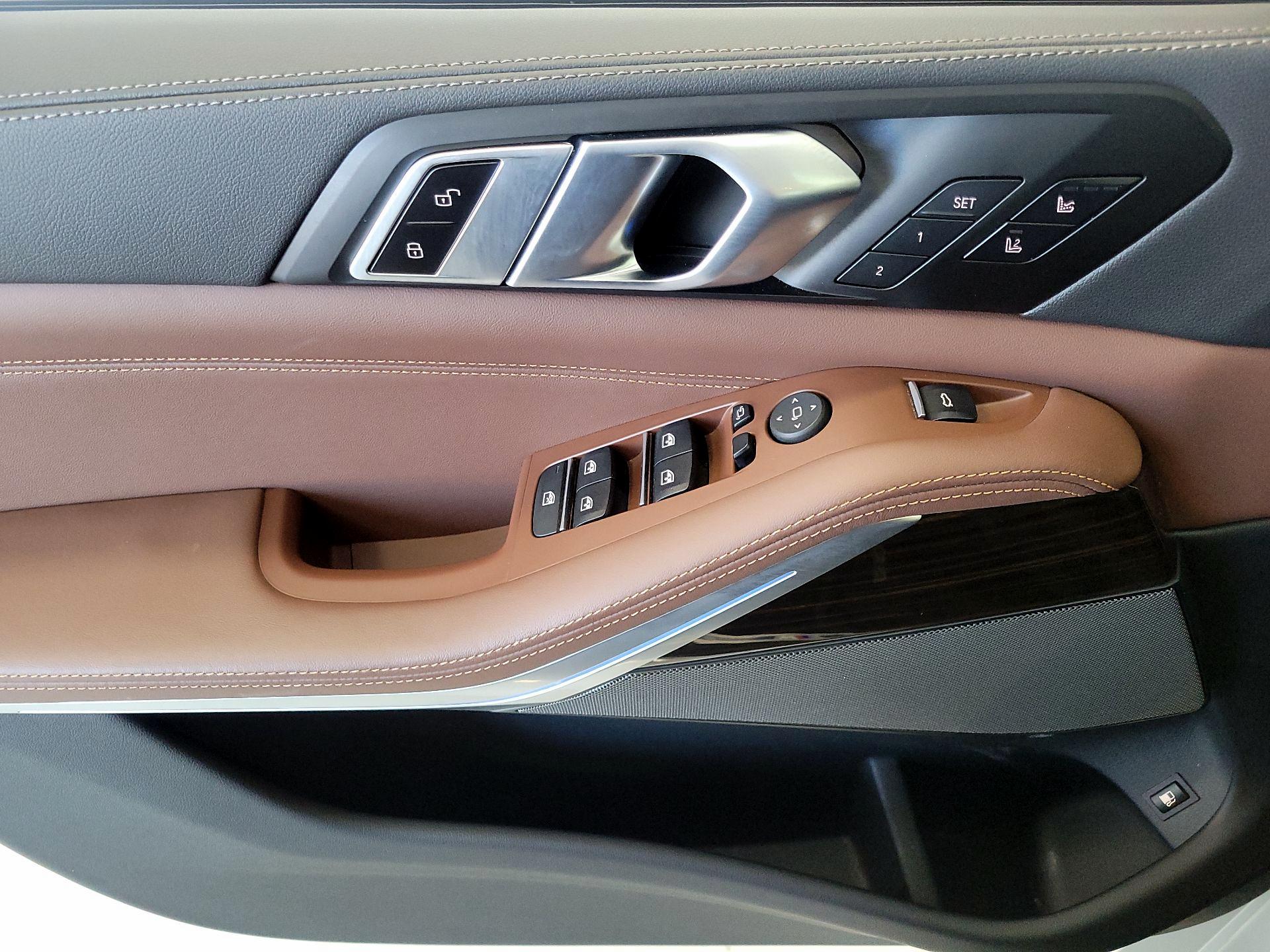 Thumbnail: 2023 BMW X5 - 12