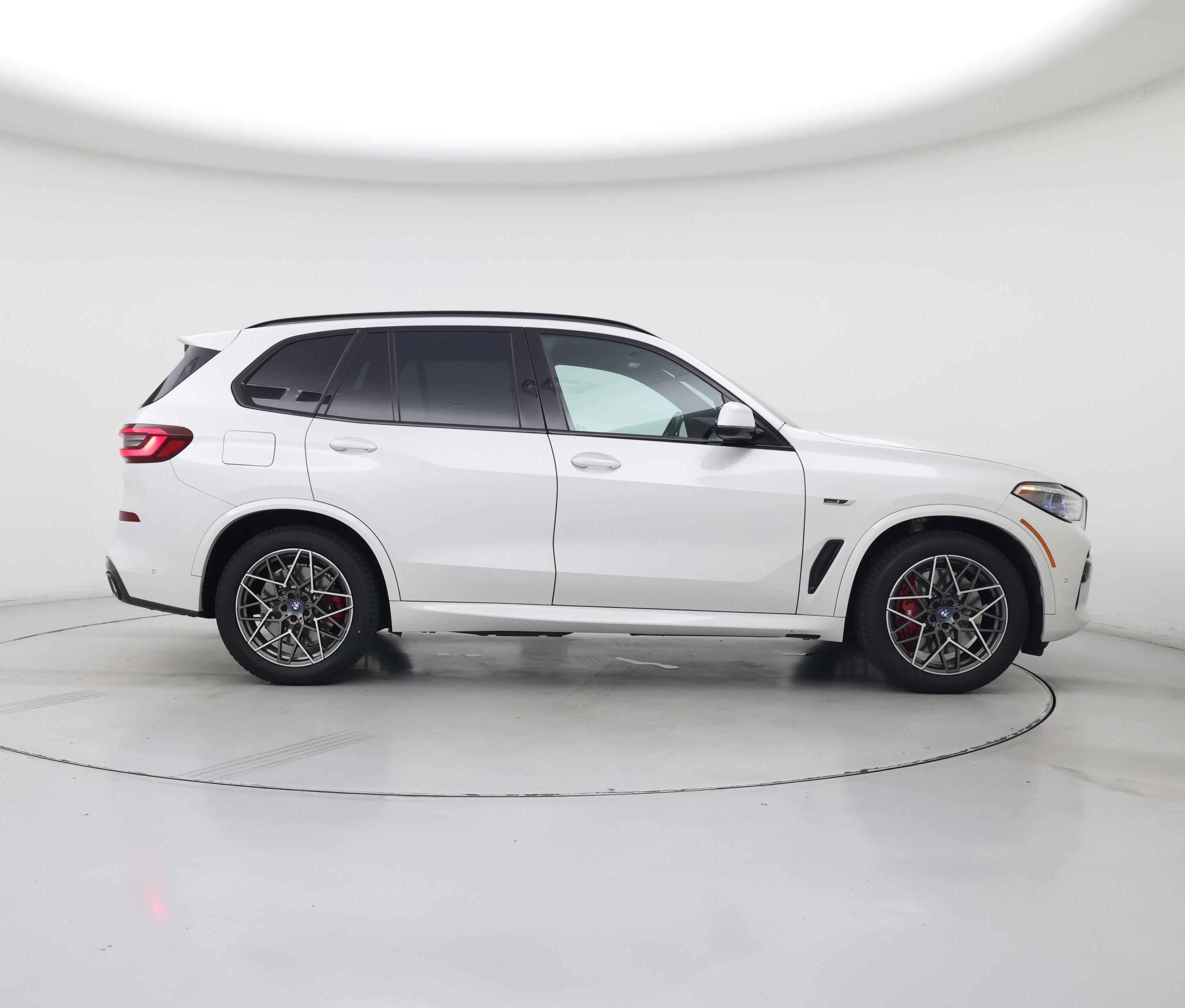 Thumbnail: 2023 BMW X5 - 7