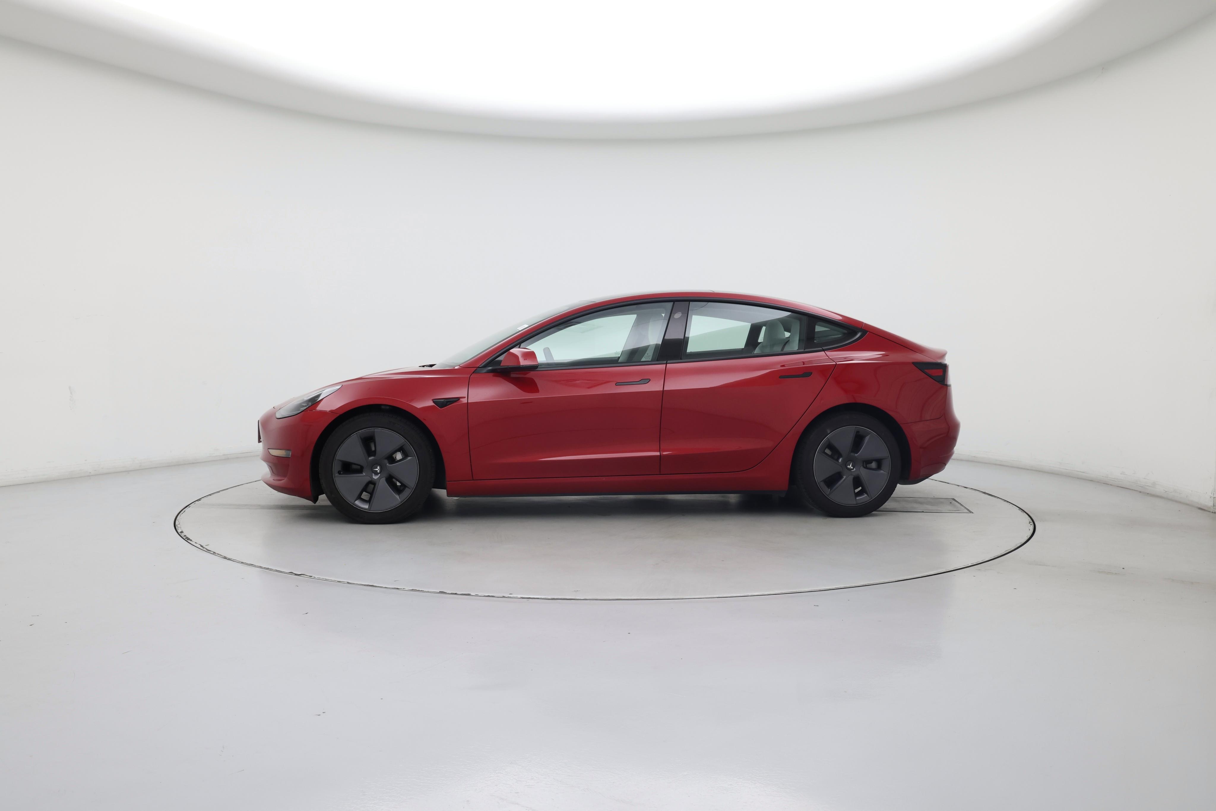 Thumbnail: 2021 Tesla Model 3 - 3