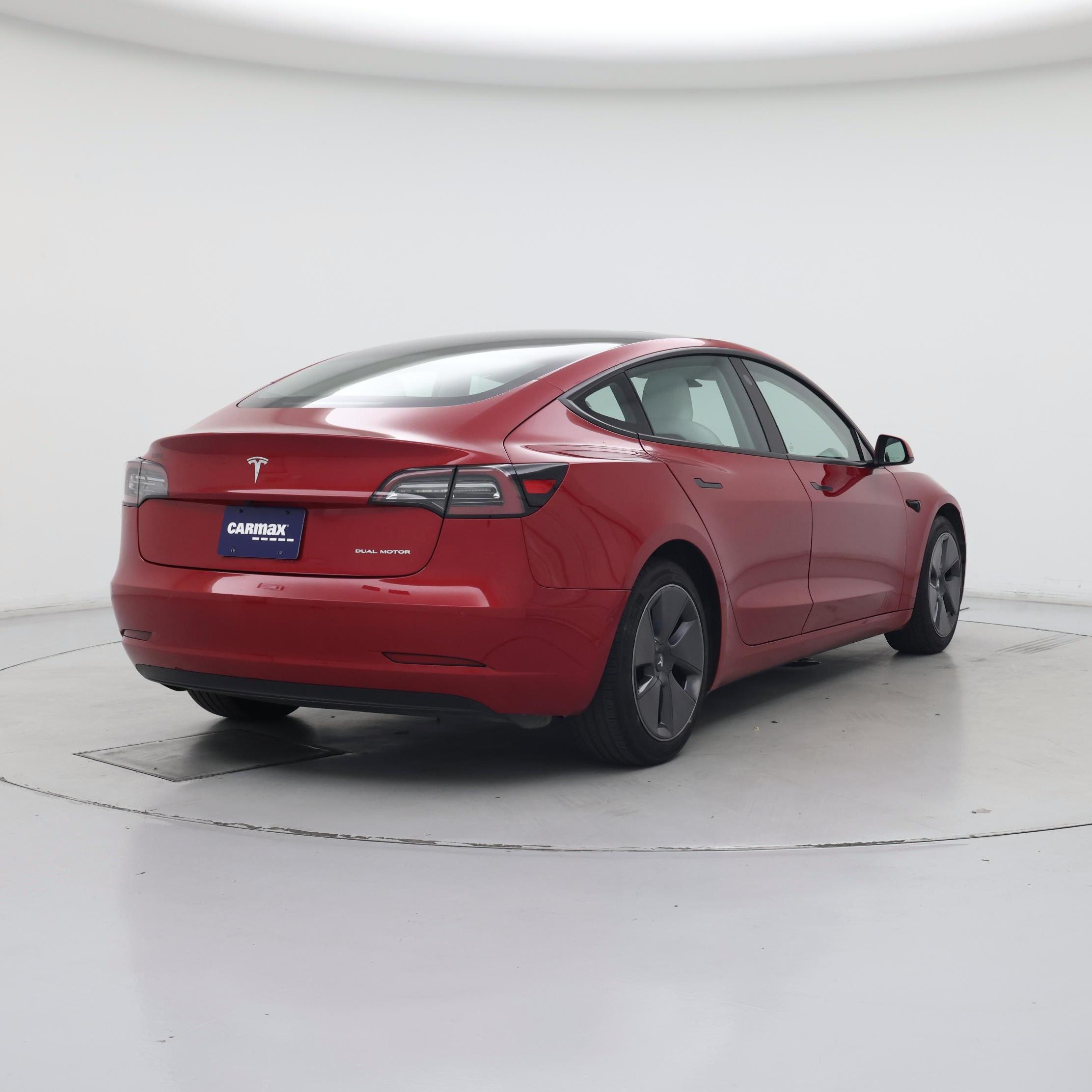 Thumbnail: 2021 Tesla Model 3 - 8