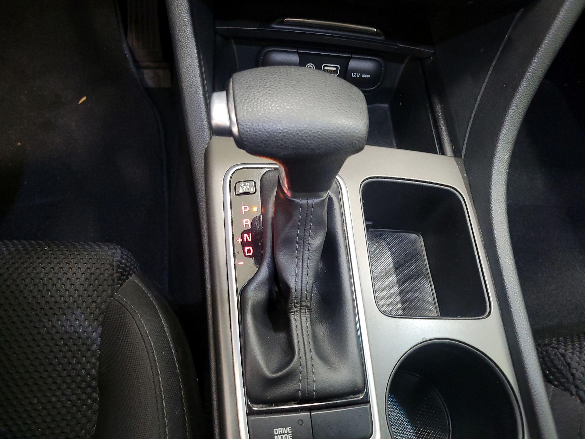 Thumbnail: 2019 Kia Optima - 17