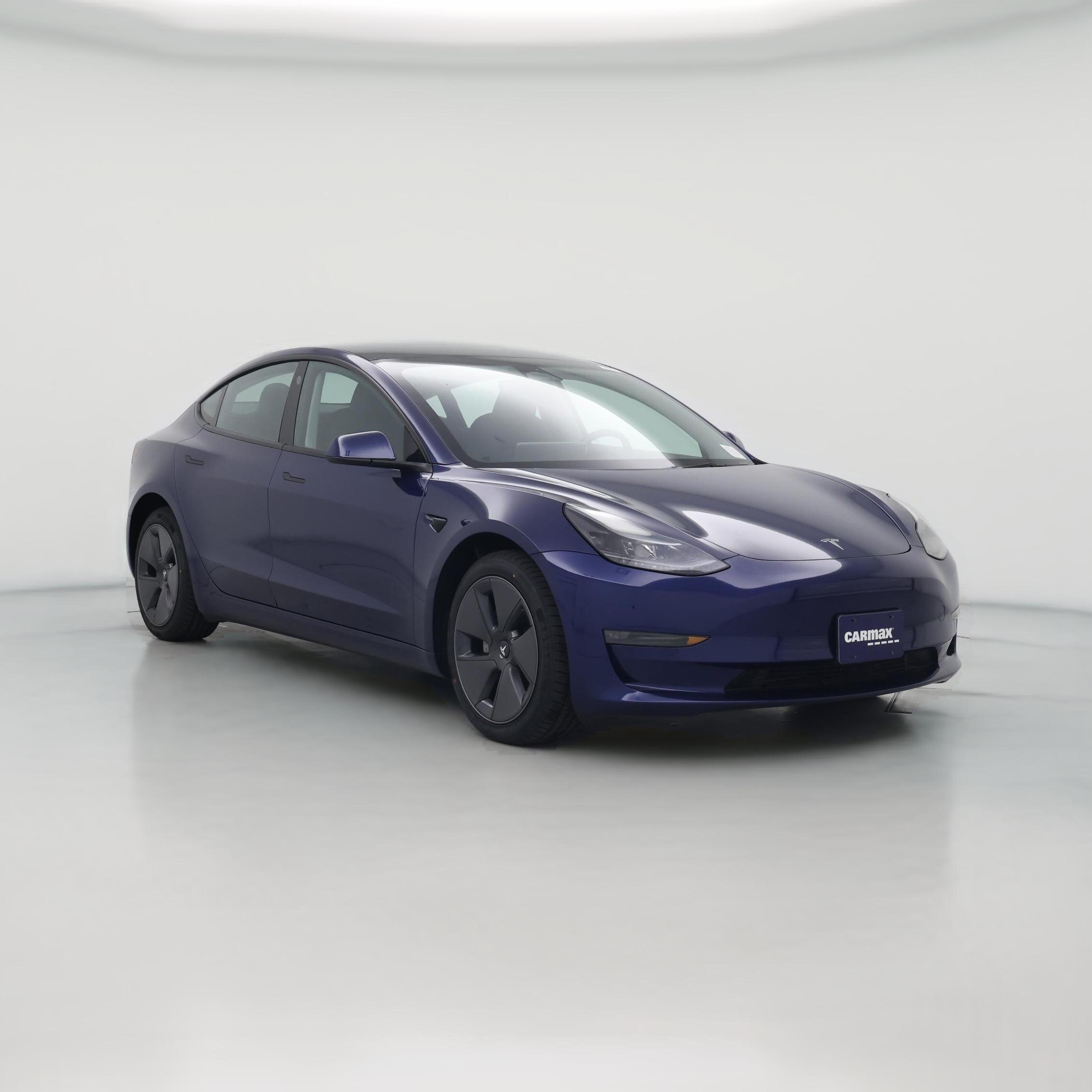 Thumbnail: 2023 Tesla Model 3 - 1