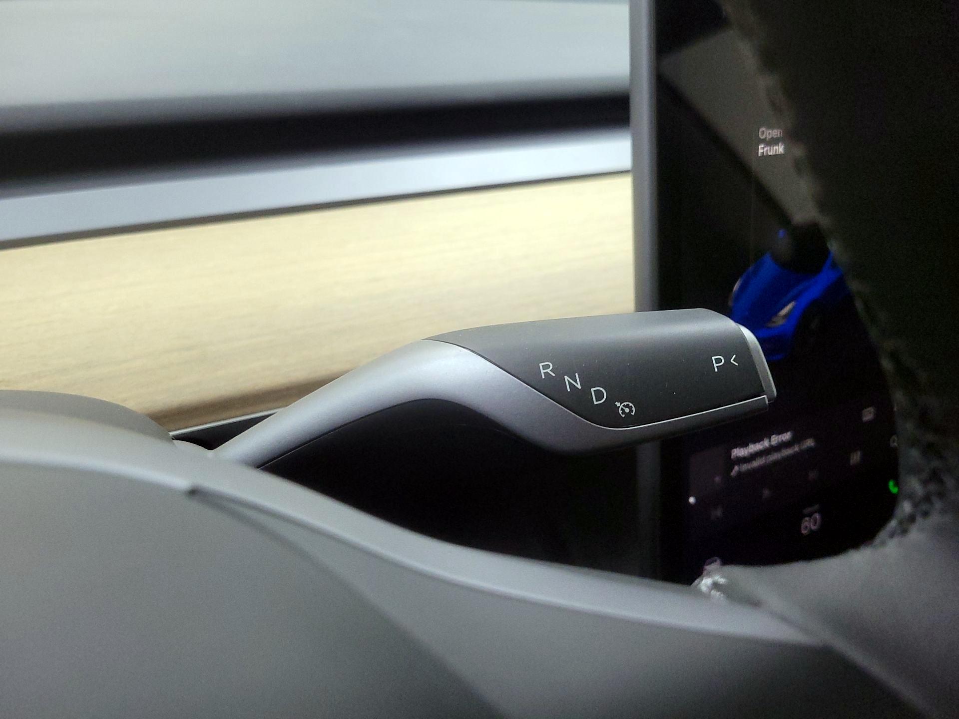 Thumbnail: 2023 Tesla Model 3 - 17