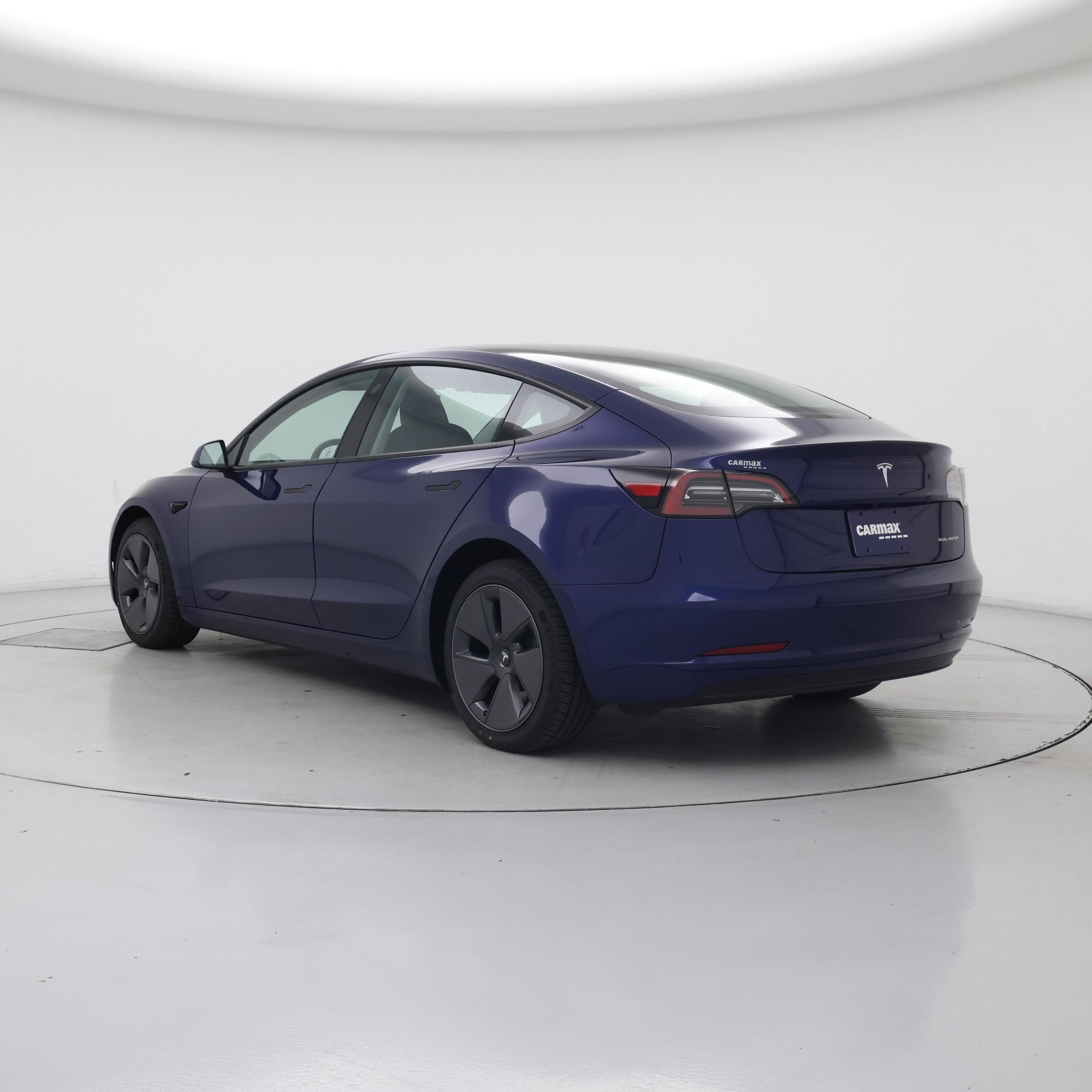 Thumbnail: 2023 Tesla Model 3 - 2