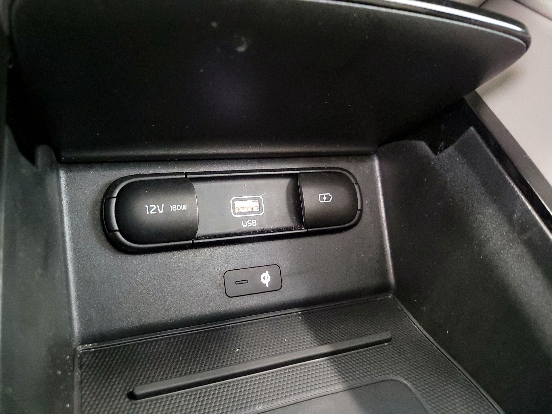 Thumbnail: 2020 Kia Telluride - 19