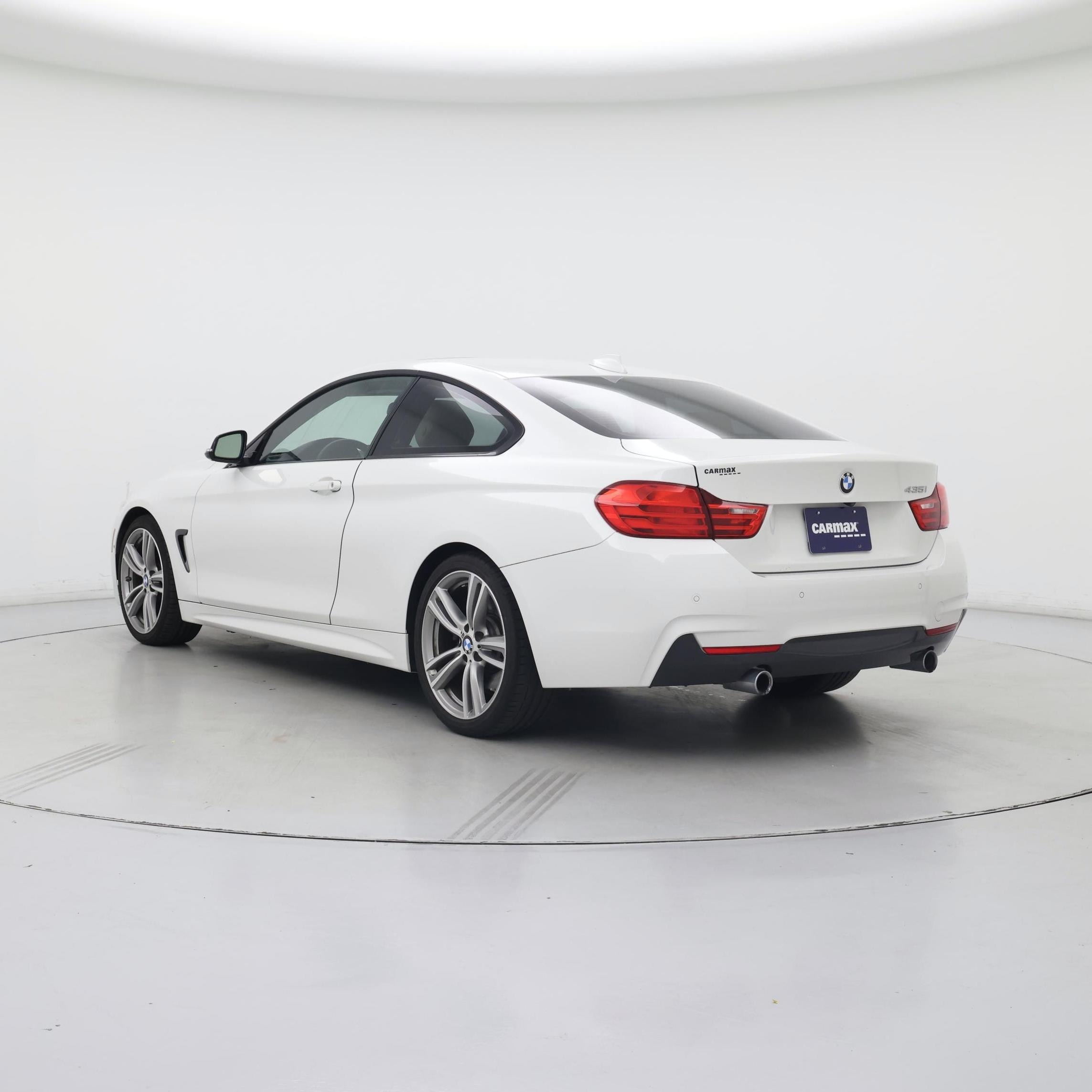 Thumbnail: 2015 BMW 4 Series - 2