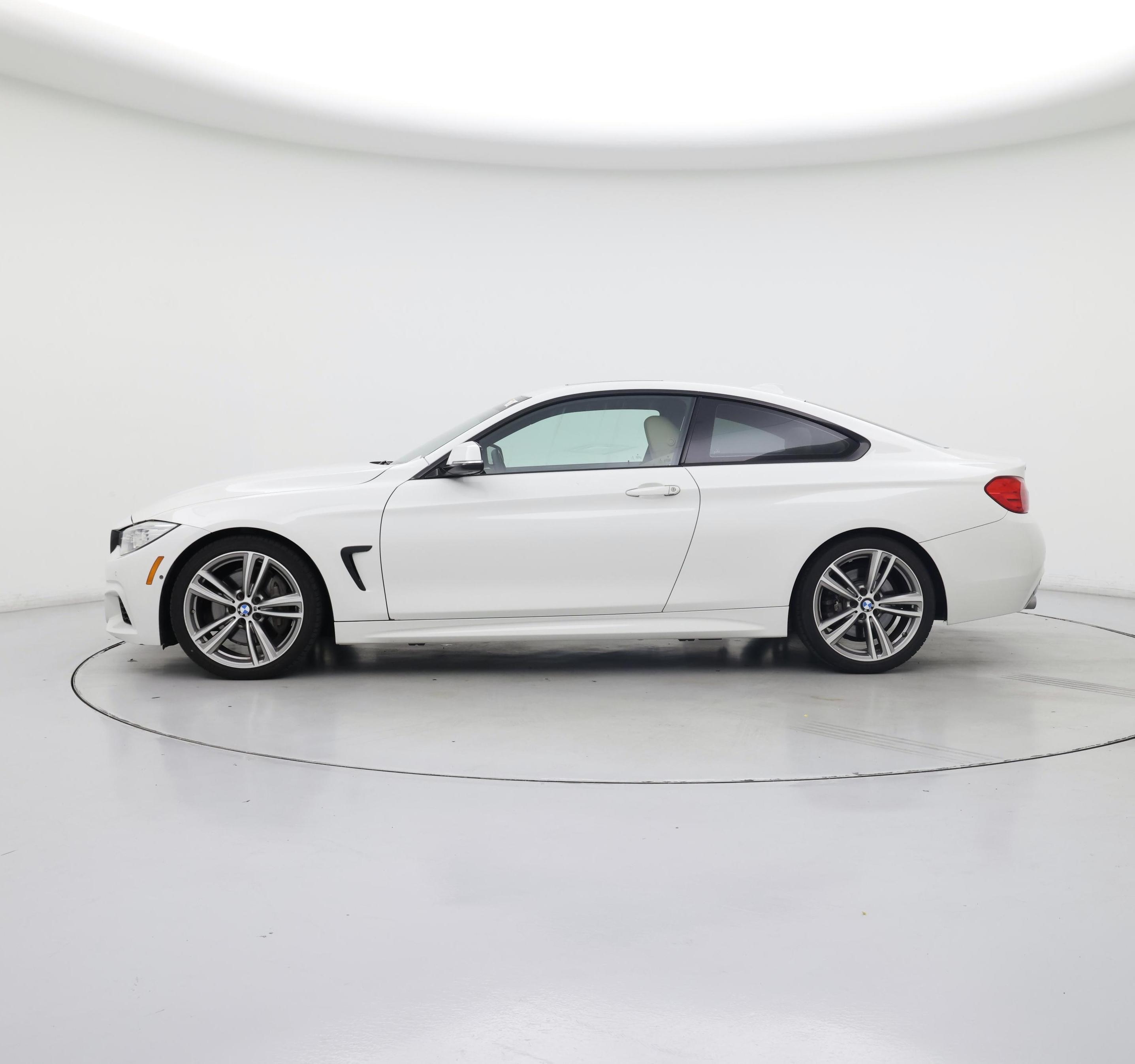 Thumbnail: 2015 BMW 4 Series - 3