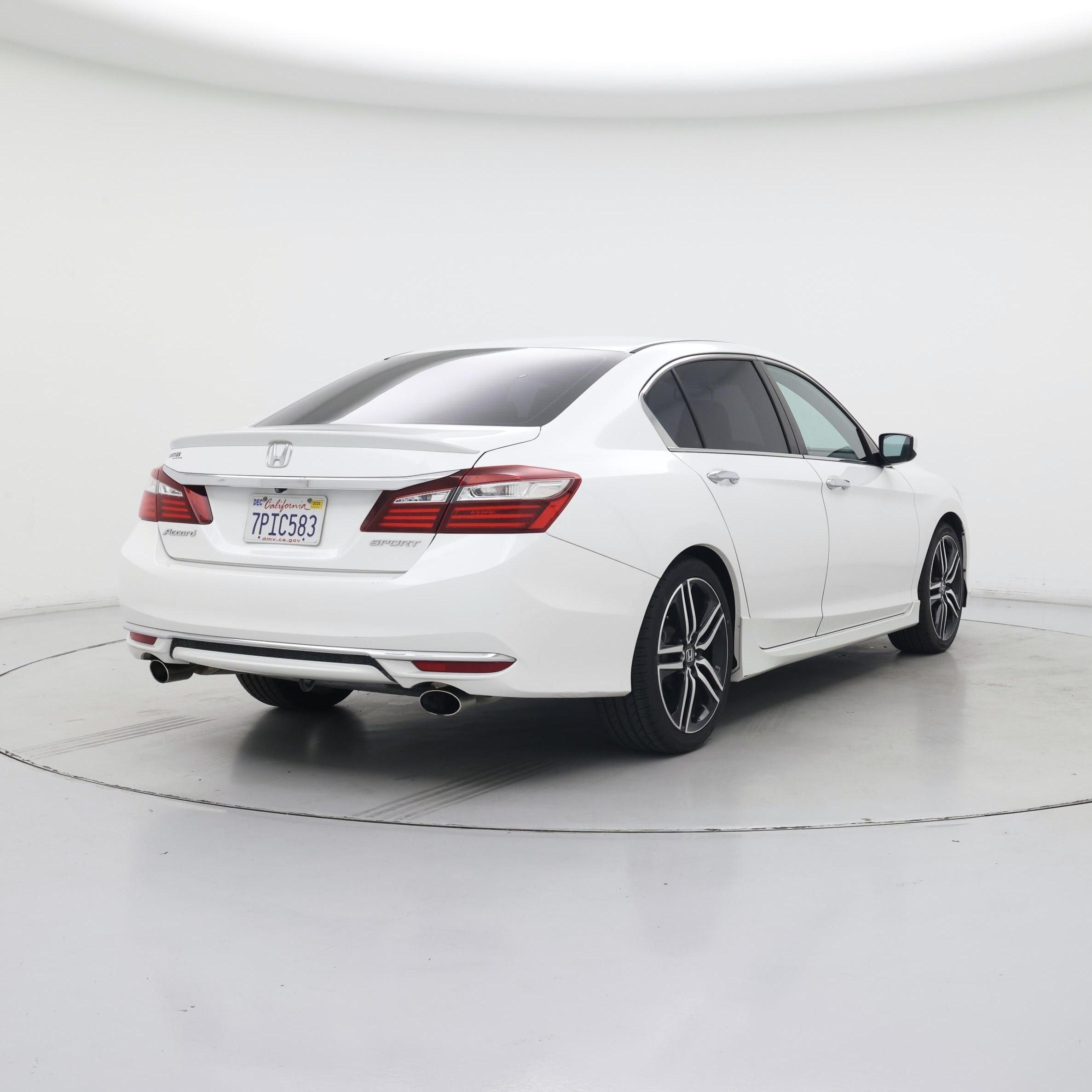 Thumbnail: 2016 Honda Accord - 8
