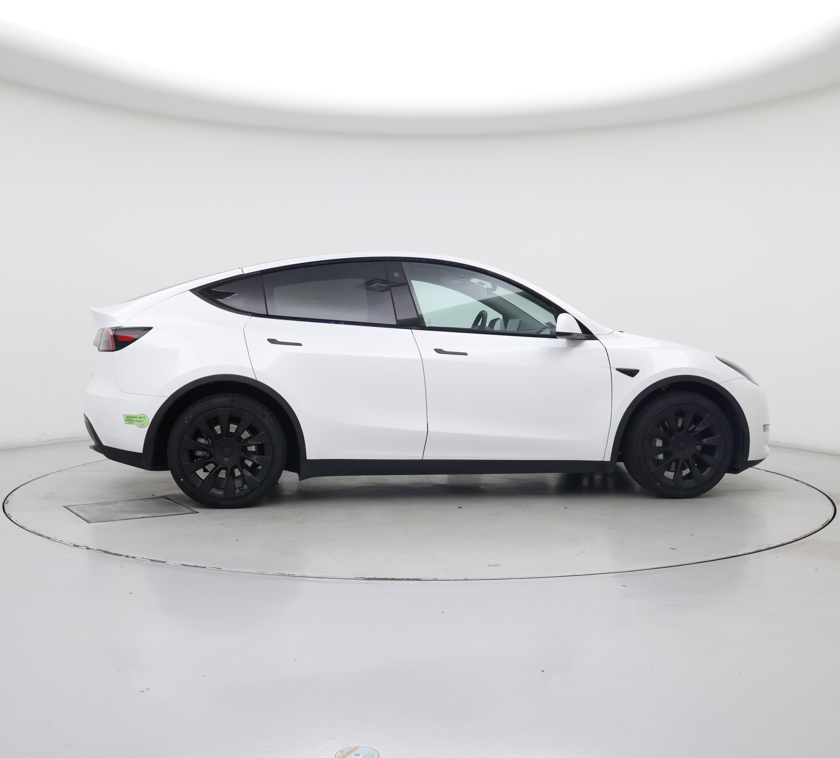 Thumbnail: 2023 Tesla Model Y - 7