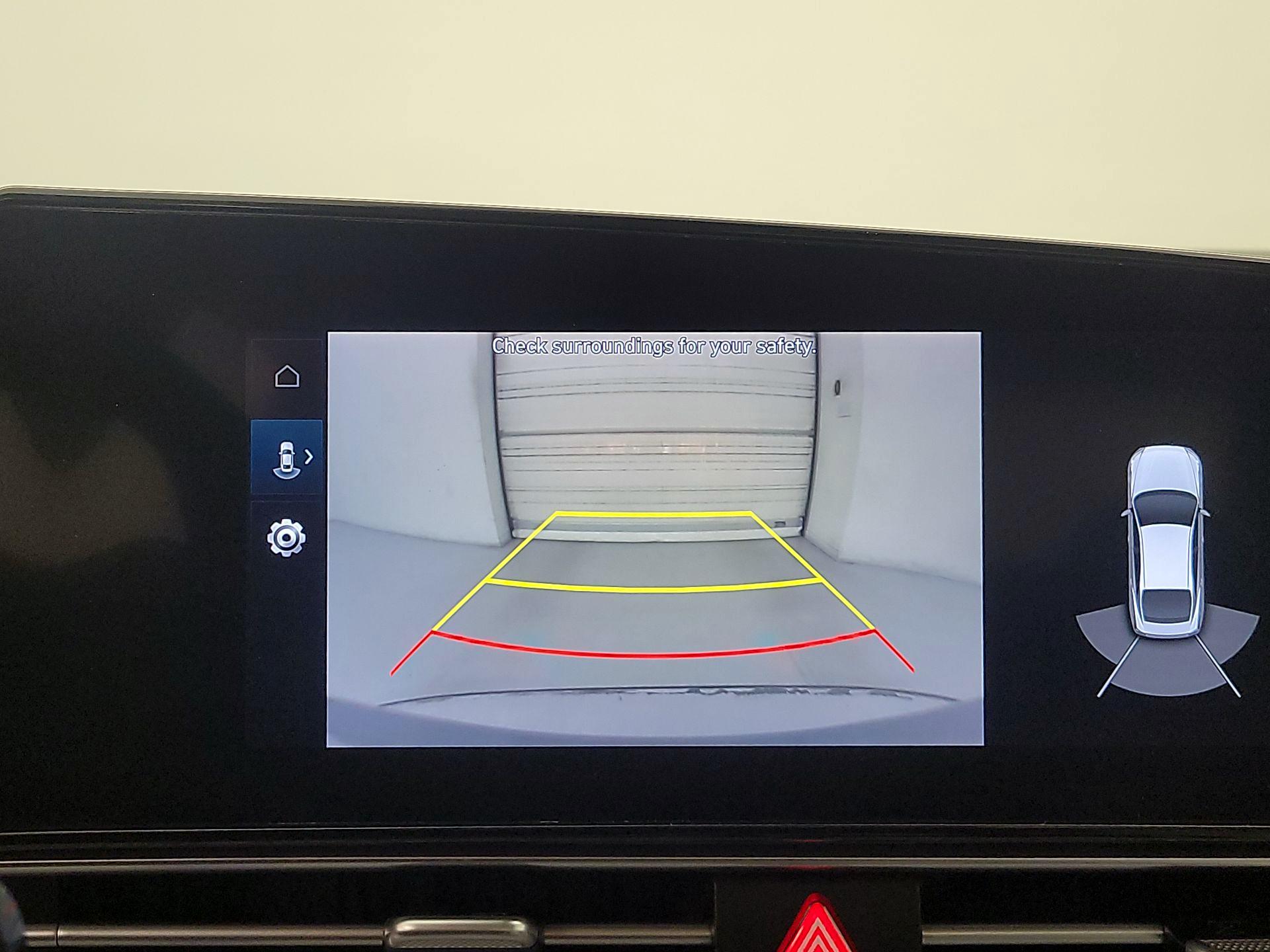 Thumbnail: 2023 Hyundai Elantra - 15