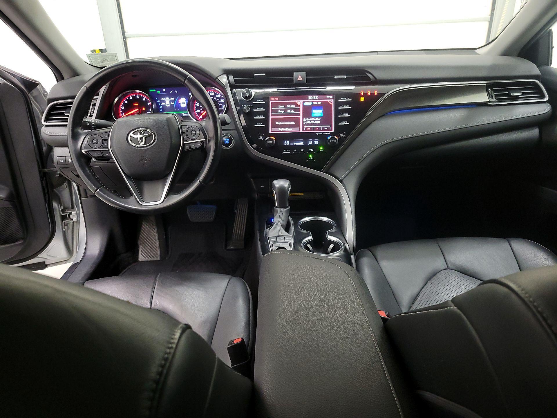 Thumbnail: 2020 Toyota Camry - 9