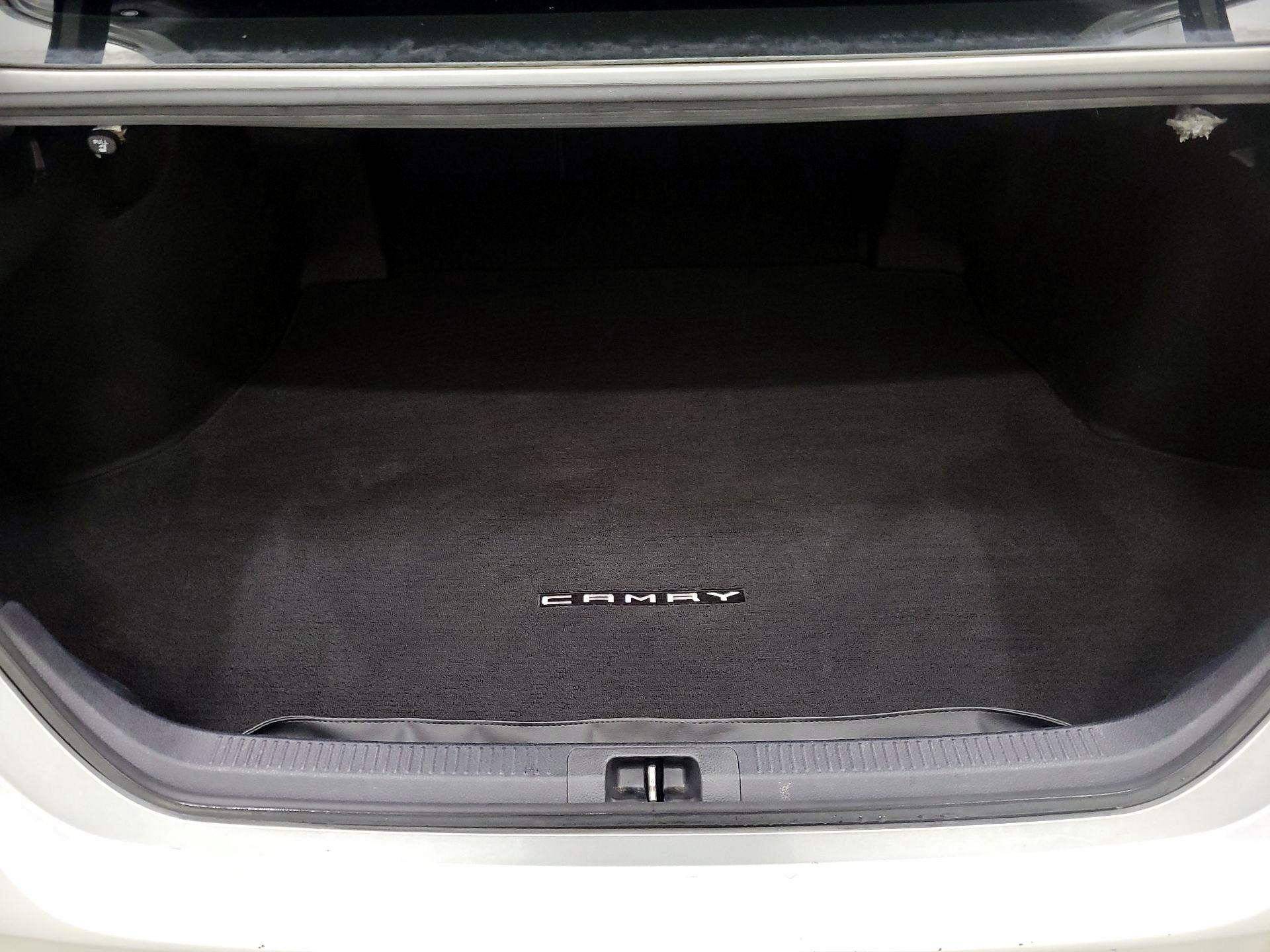 Thumbnail: 2020 Toyota Camry - 20