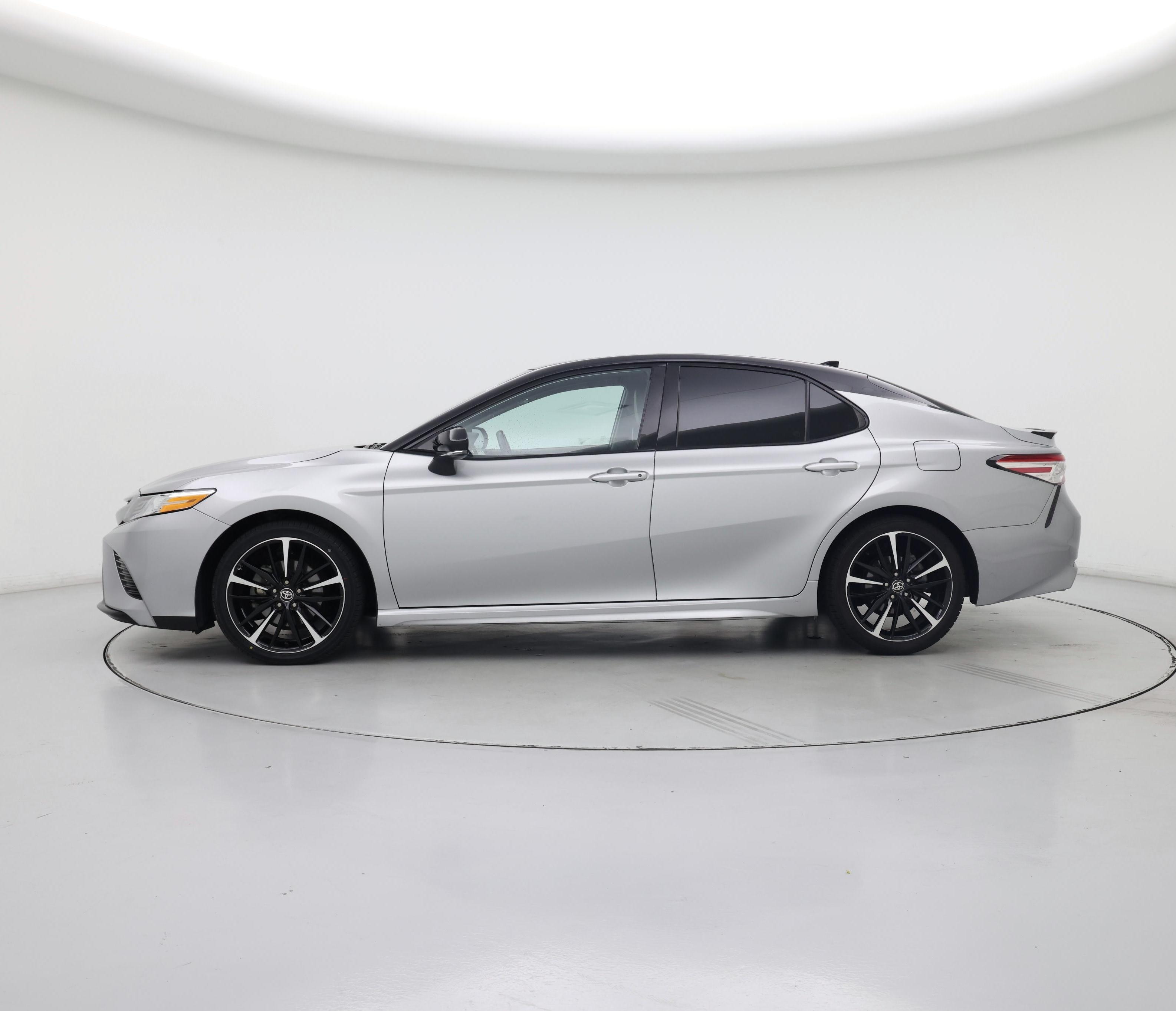 Thumbnail: 2020 Toyota Camry - 3