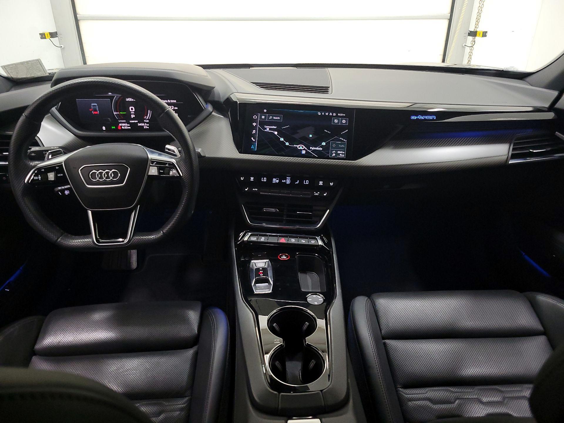 Thumbnail: 2022 Audi e-tron GT - 9